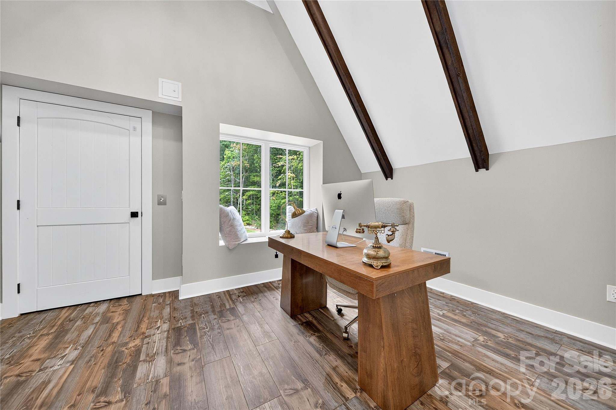 7508 Bankhead Road — Denver