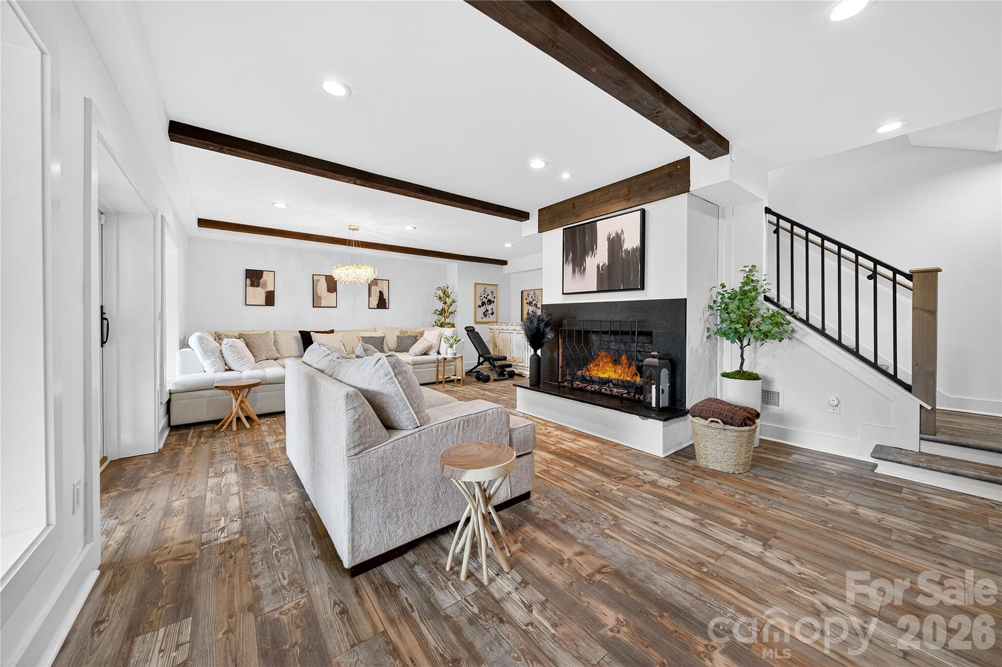 7508 Bankhead Road — Denver