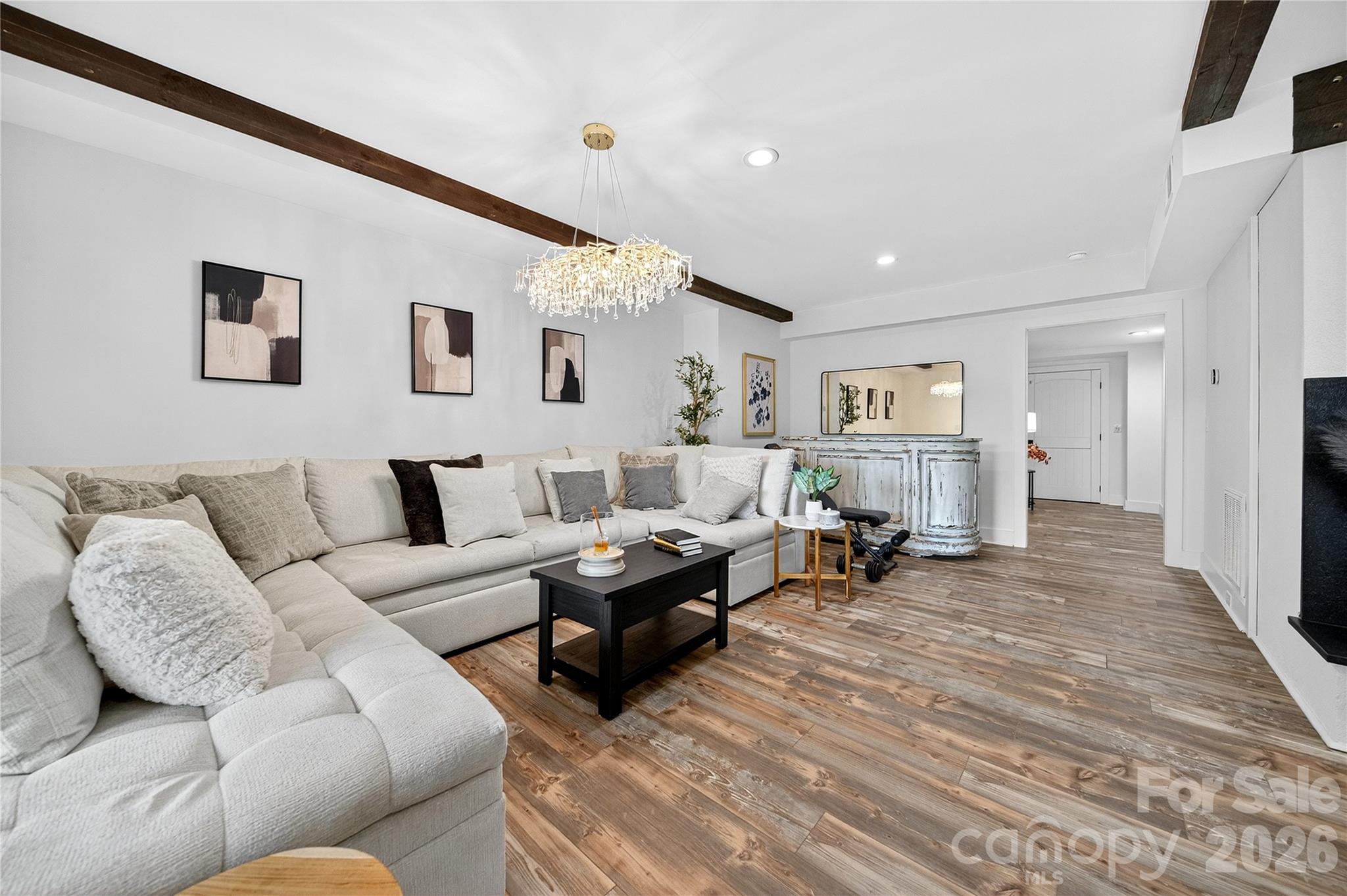 7508 Bankhead Road — Denver