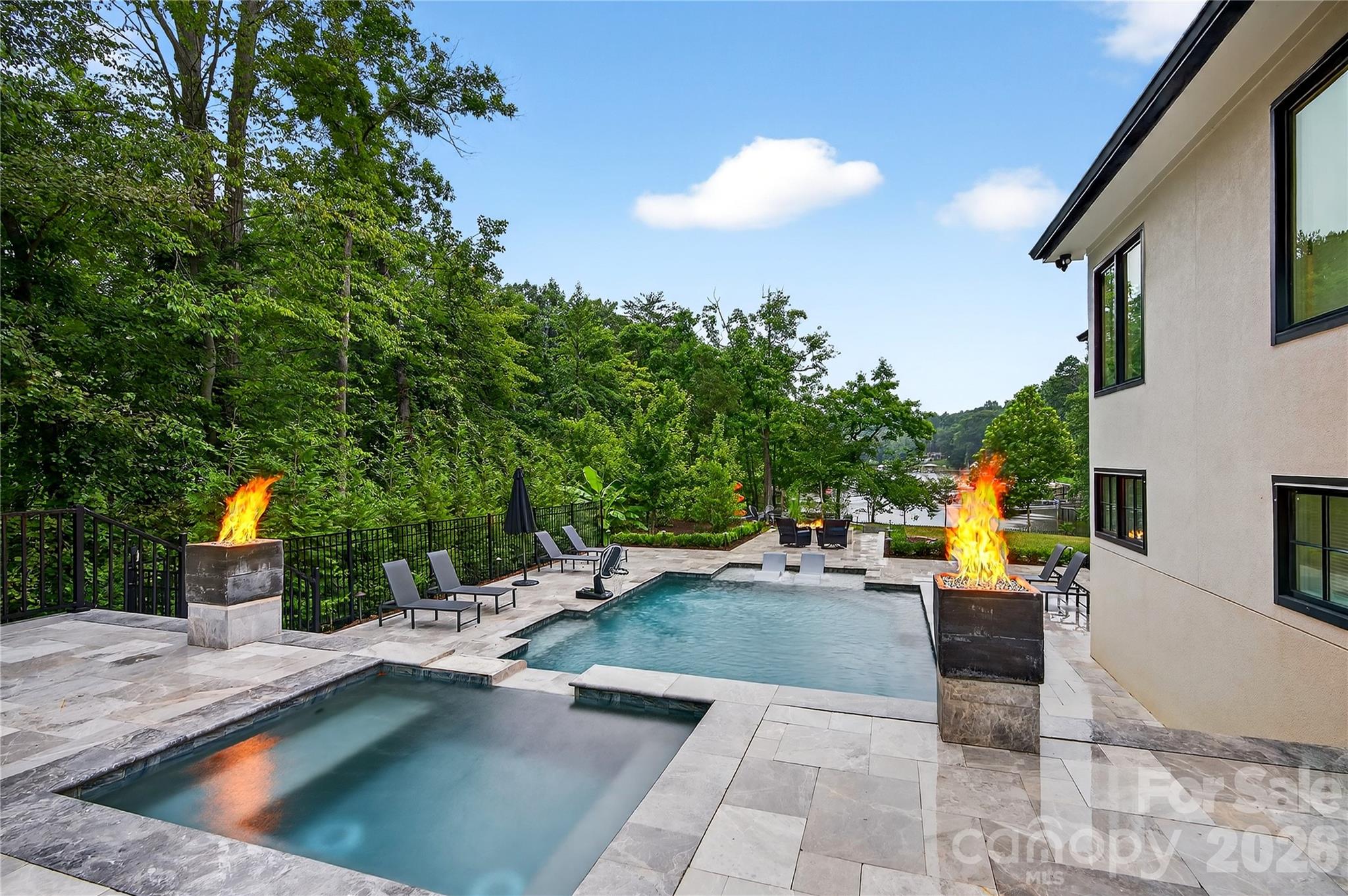 7508 Bankhead Road — Denver