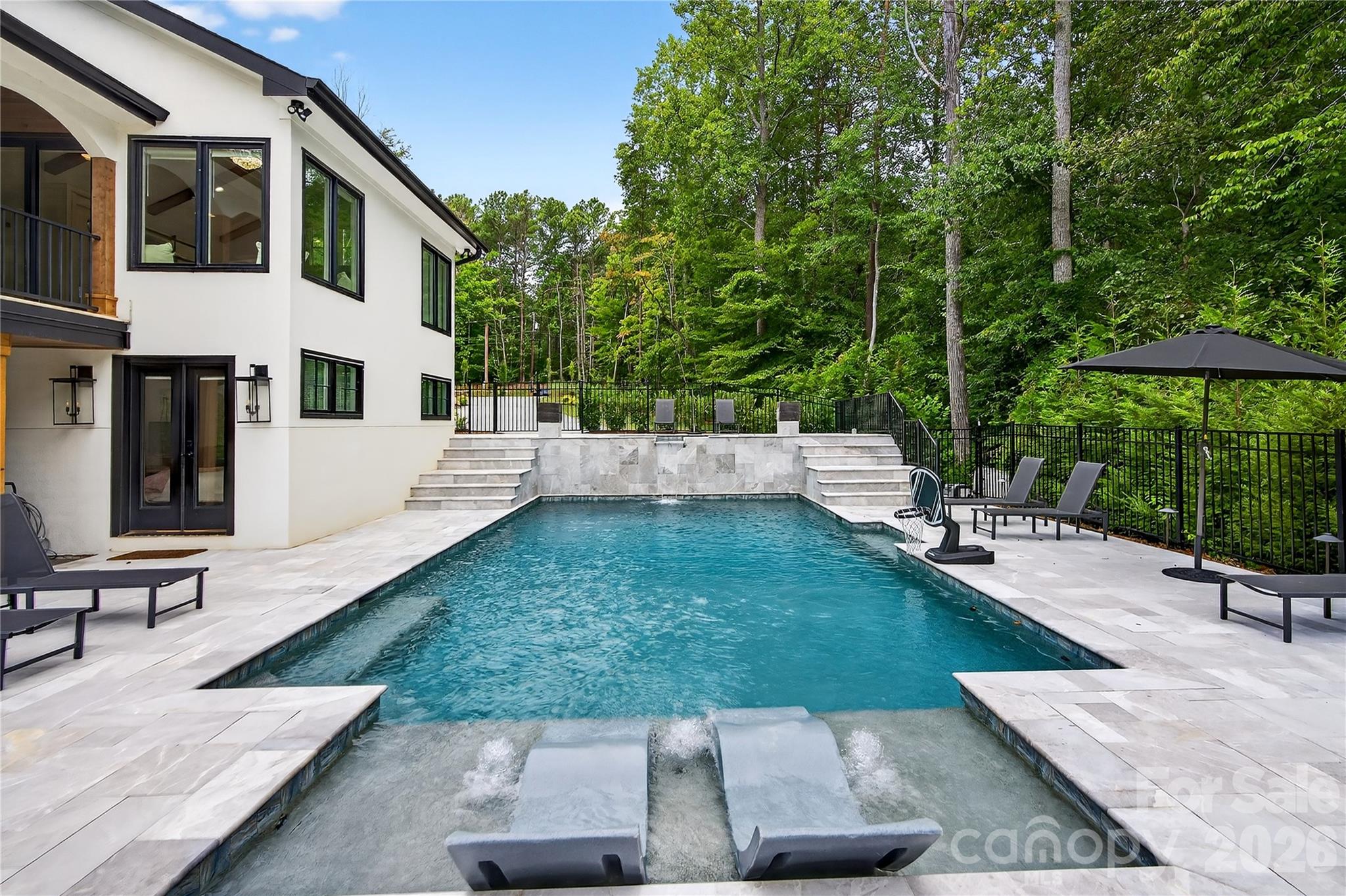 7508 Bankhead Road — Denver