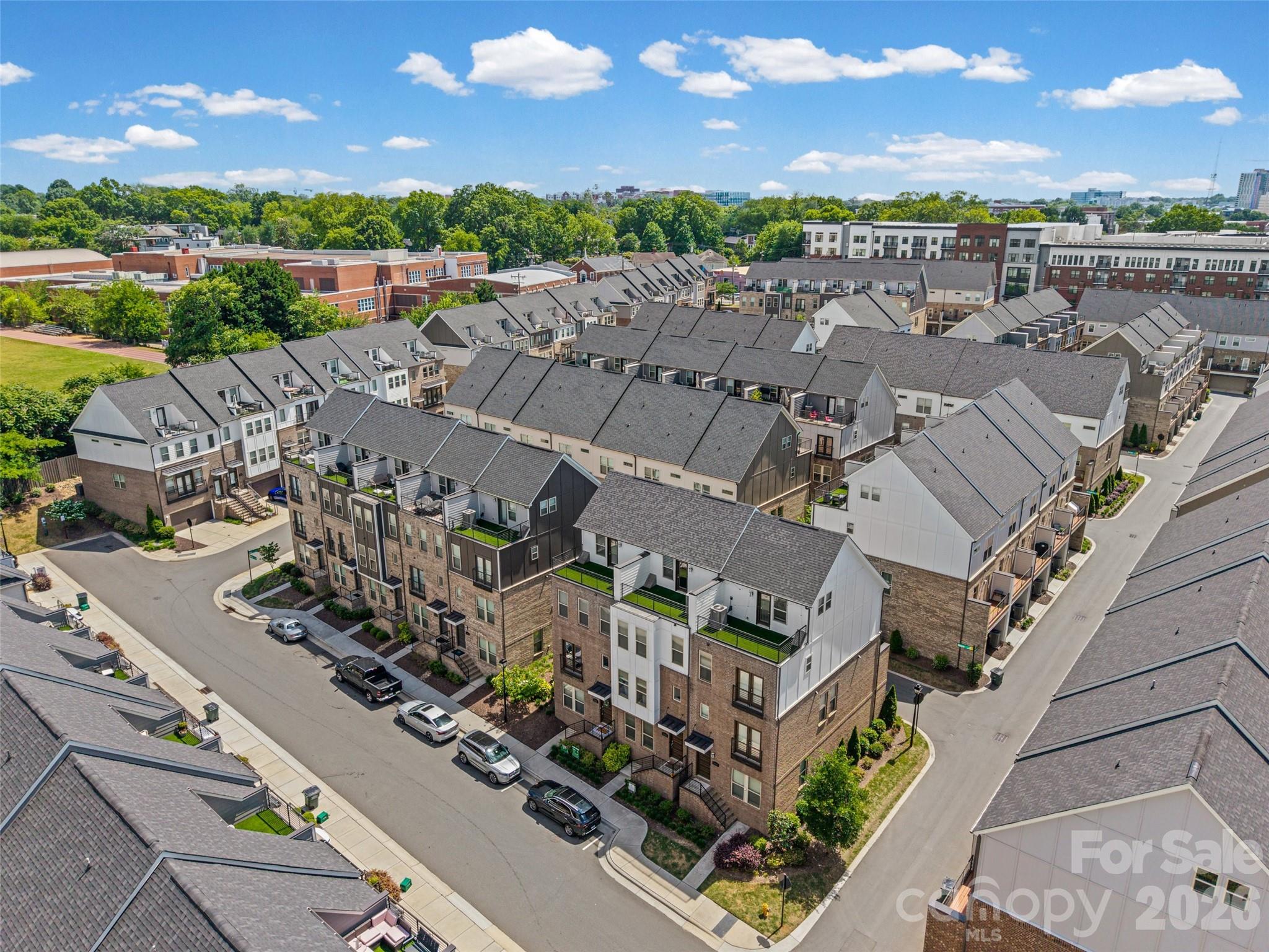 16034 Roscoe Lane — Charlotte