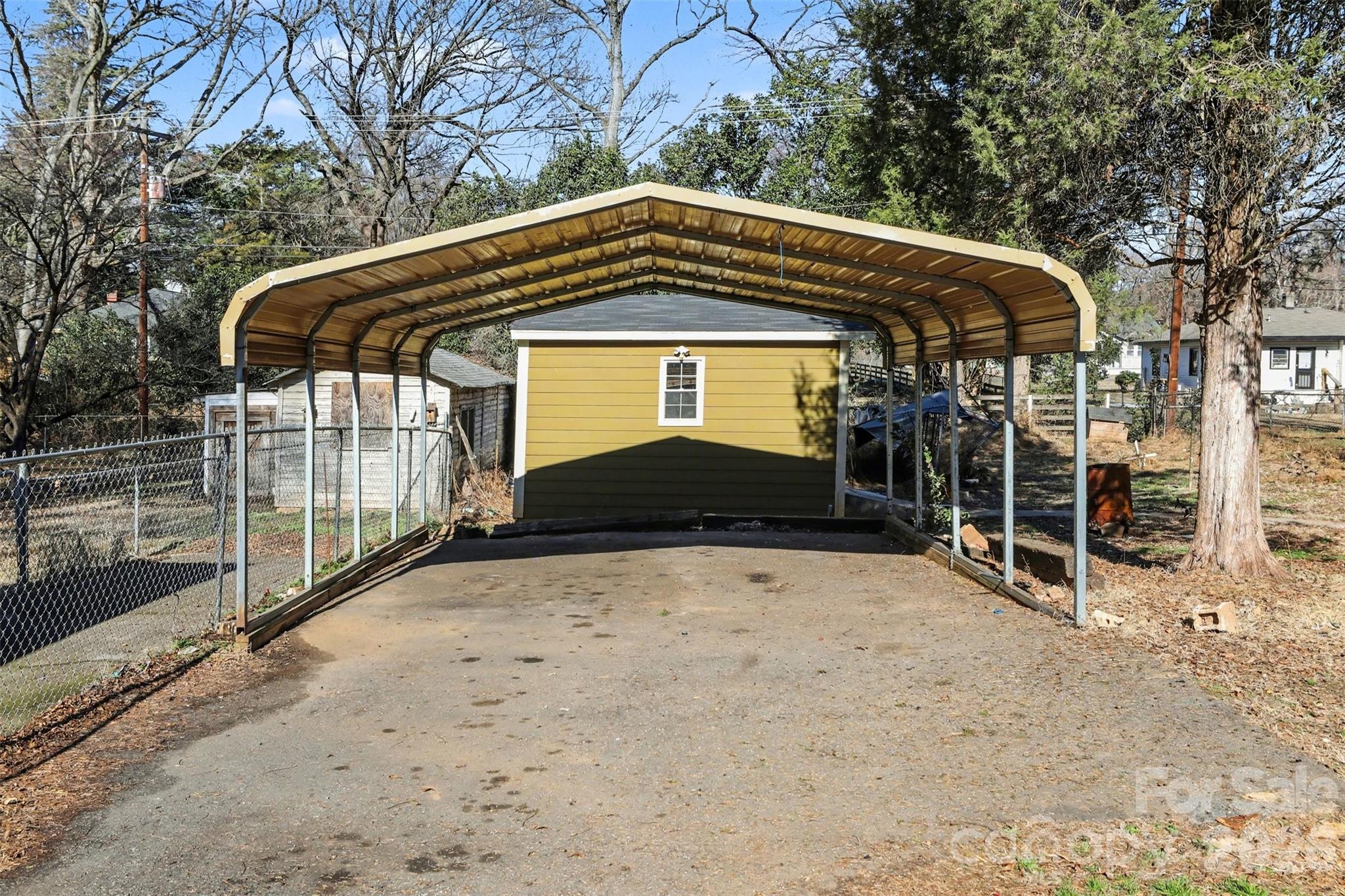 319 N Linwood Avenue — Charlotte