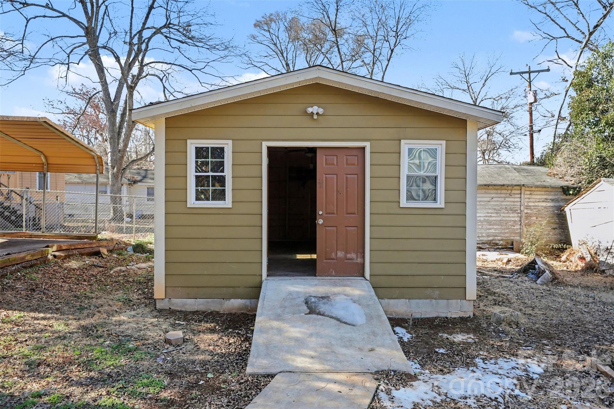 319 N Linwood Avenue — Charlotte