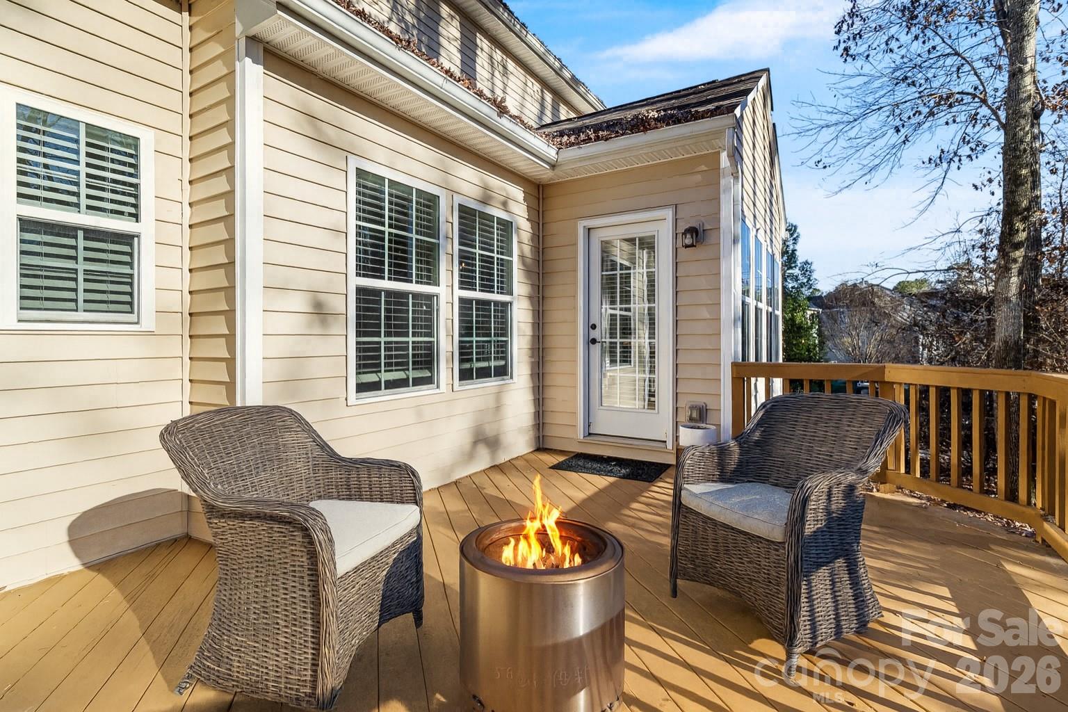 447 Leaf Arbor Court — Lake Wylie