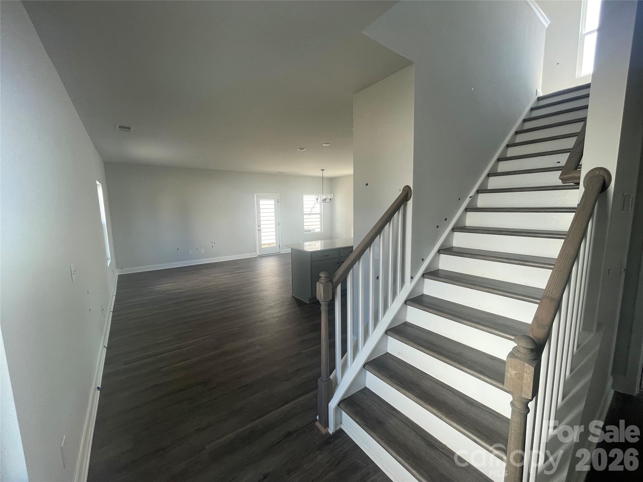 4049 Grommet Court — Matthews