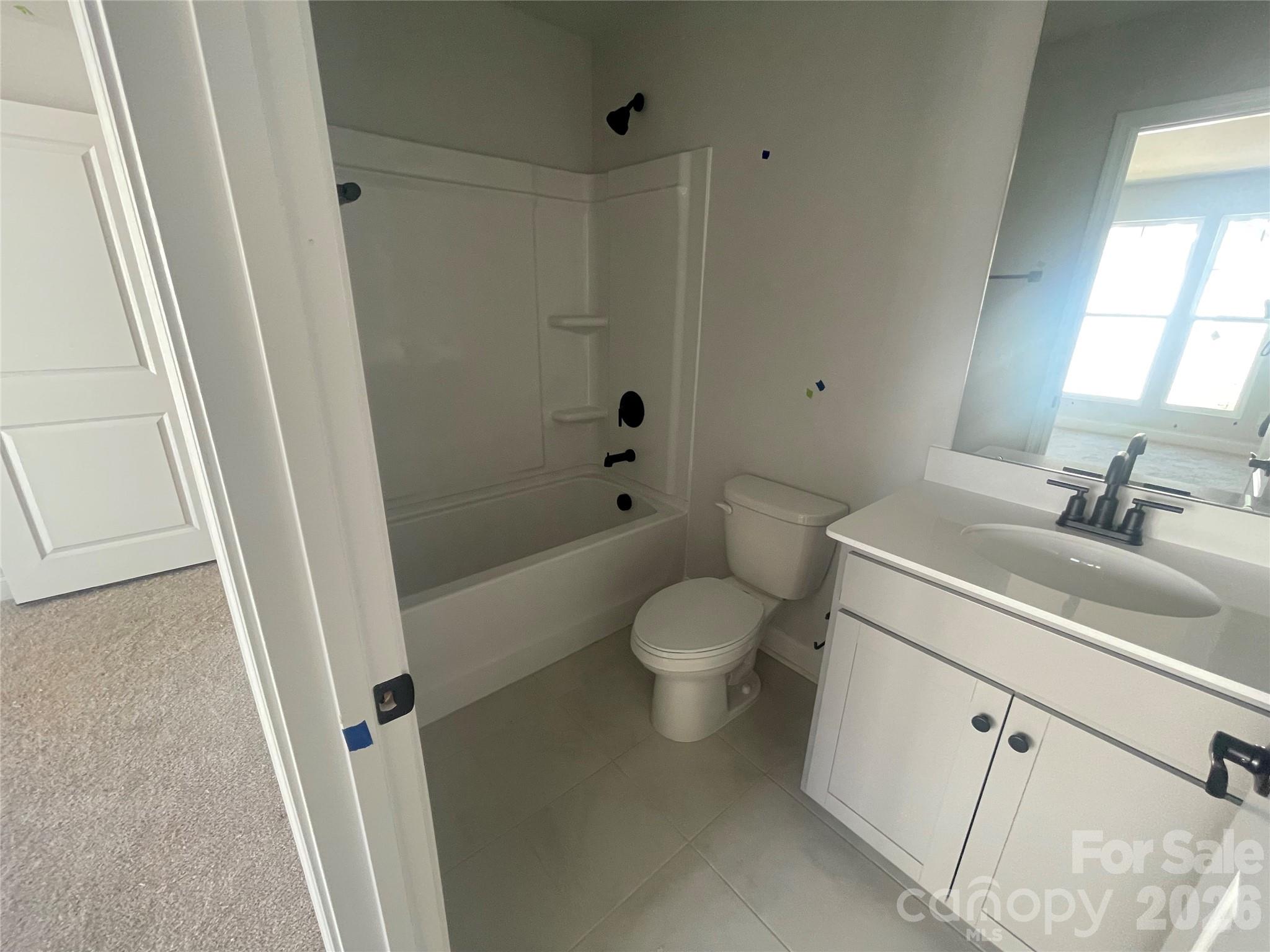 4049 Grommet Court — Matthews
