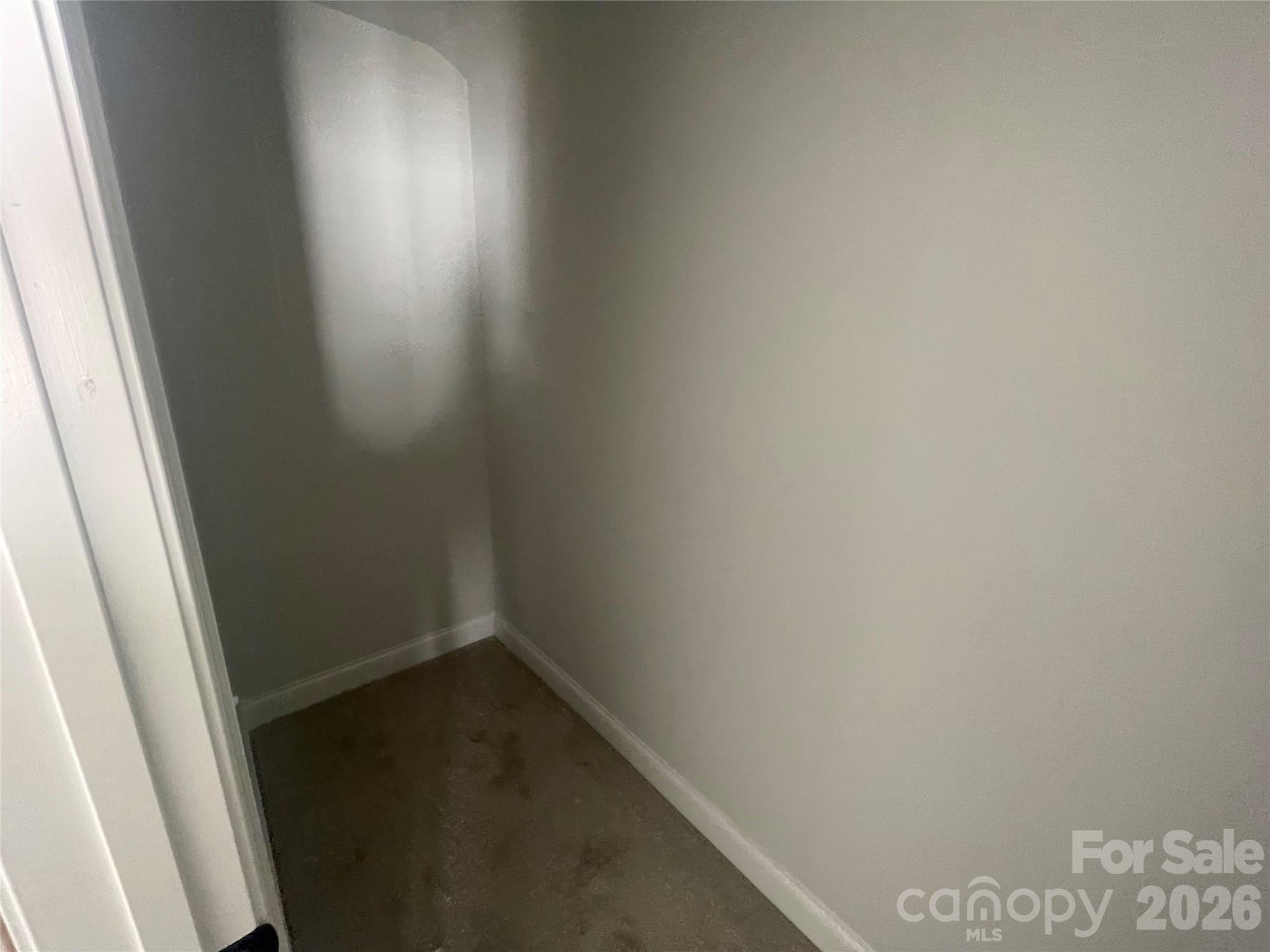 4049 Grommet Court — Matthews