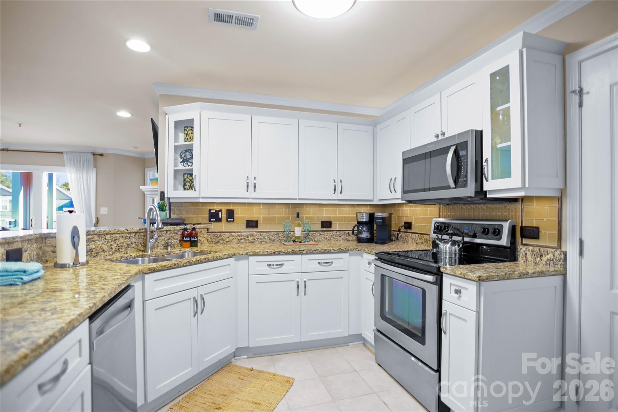 18525 Harborside Drive — Cornelius