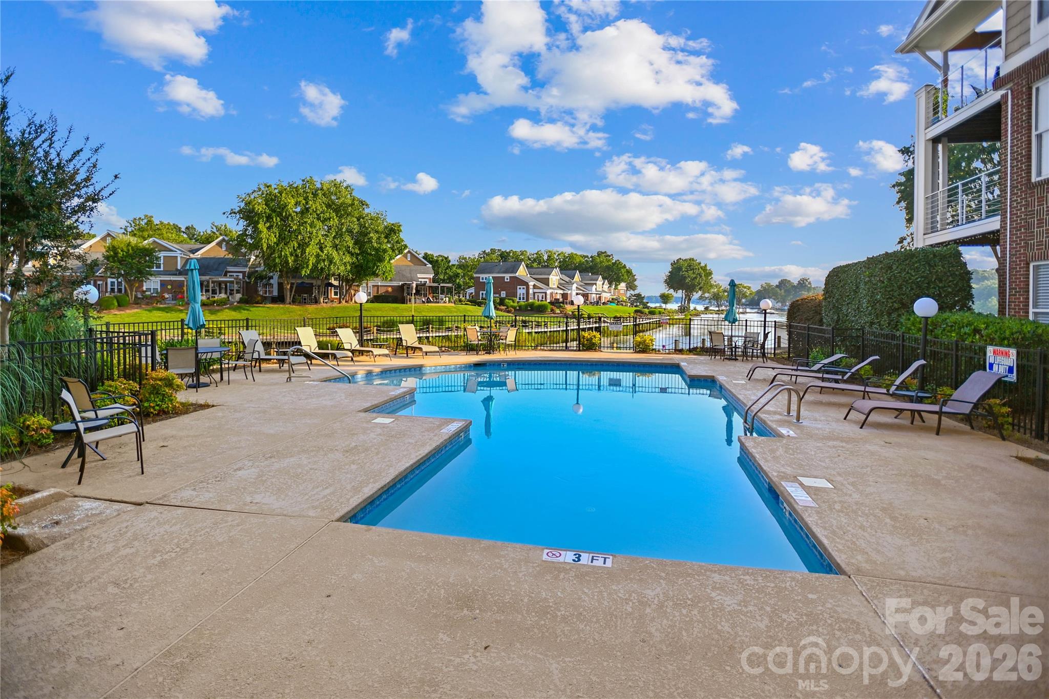 18525 Harborside Drive — Cornelius