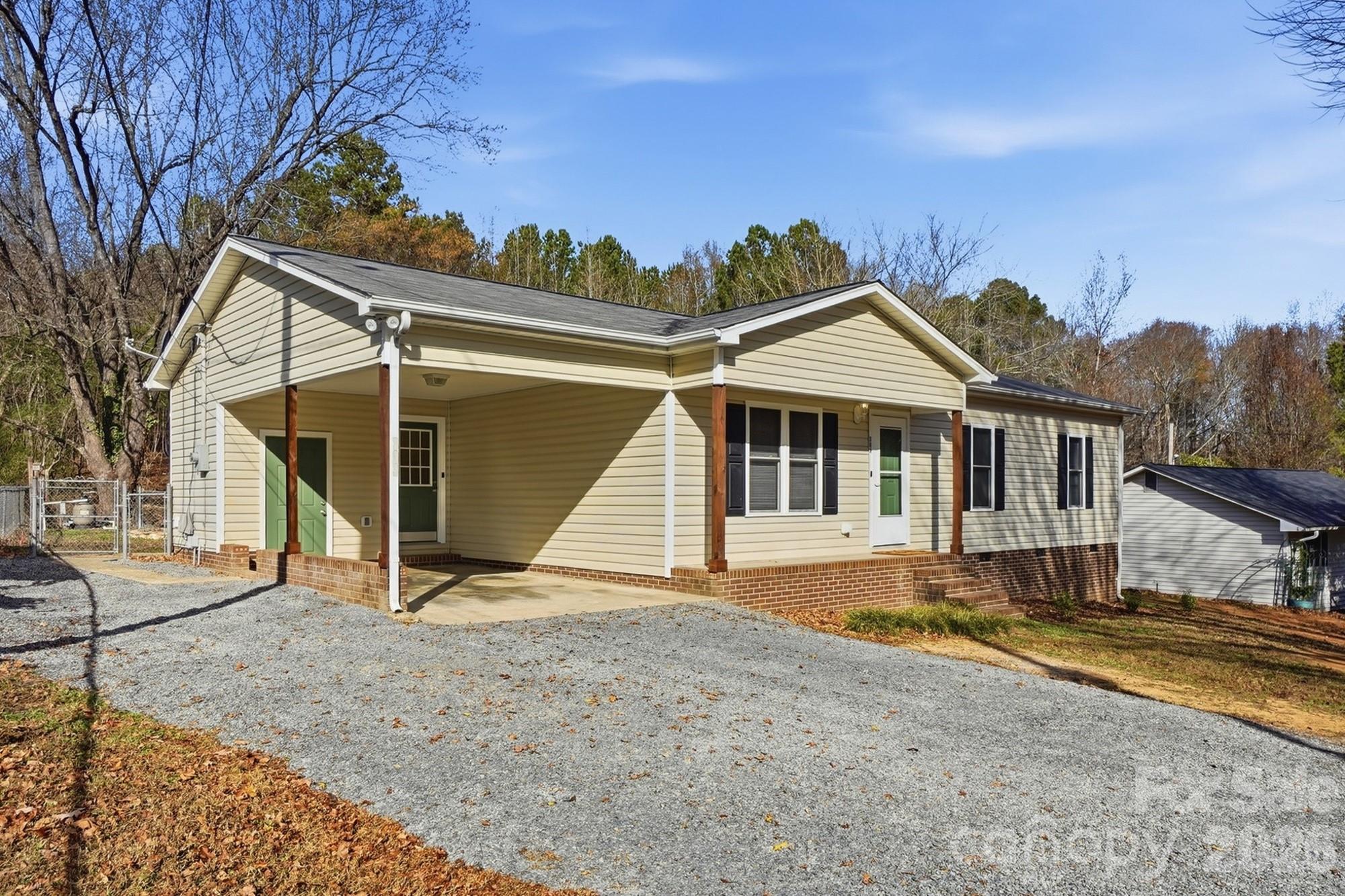 303 Ellenwood Drive — Albemarle
