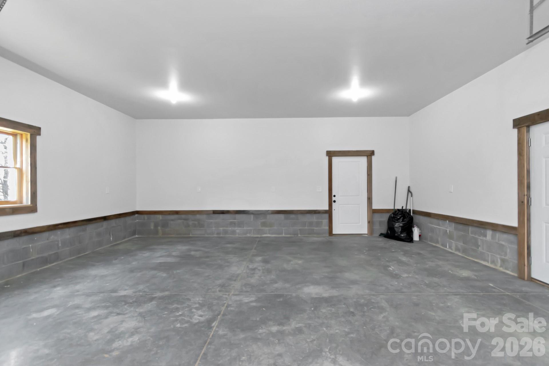486 Hunter-Lysik Way — Laurel Springs