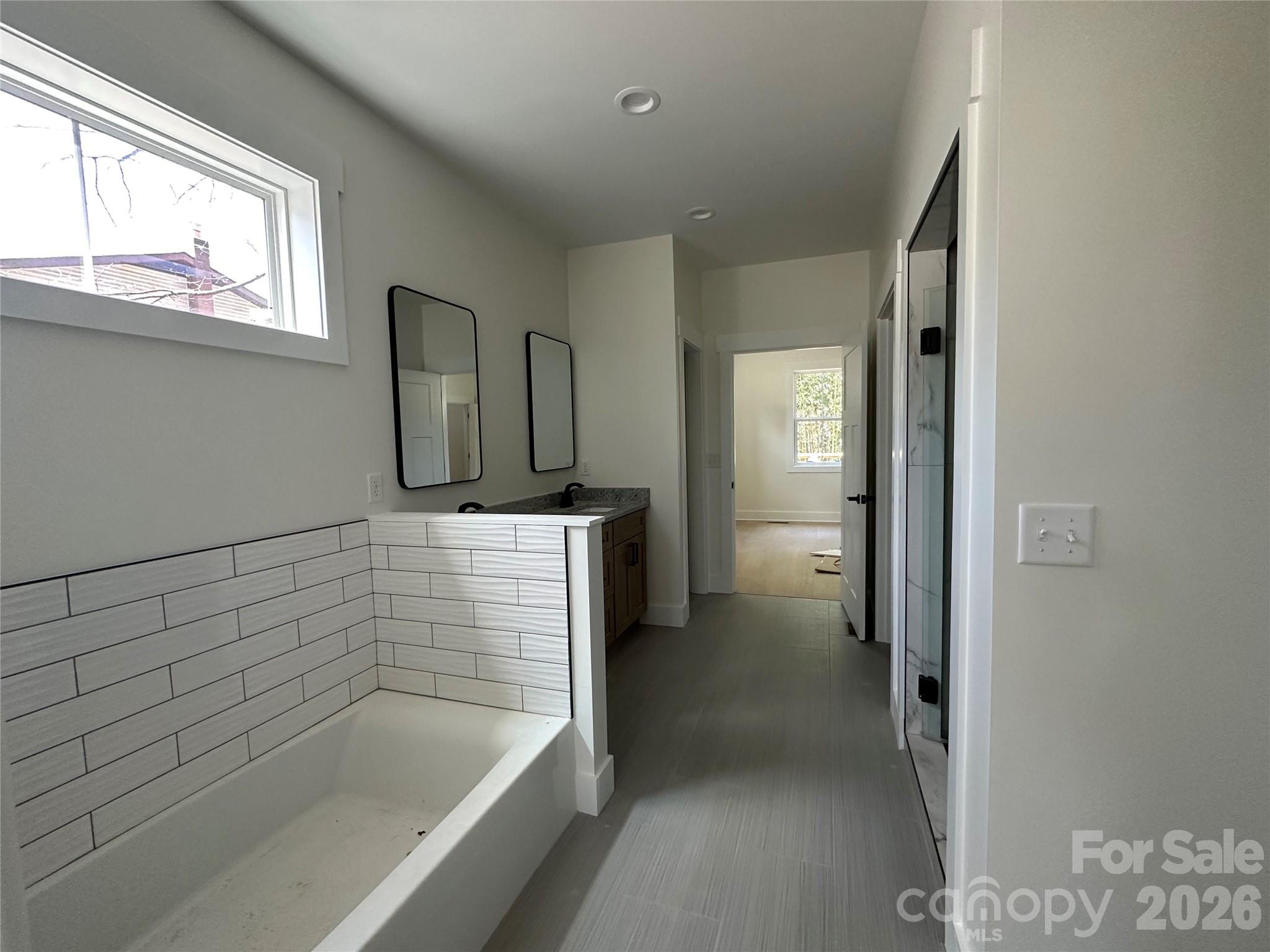 133 Appalachian Way — Asheville