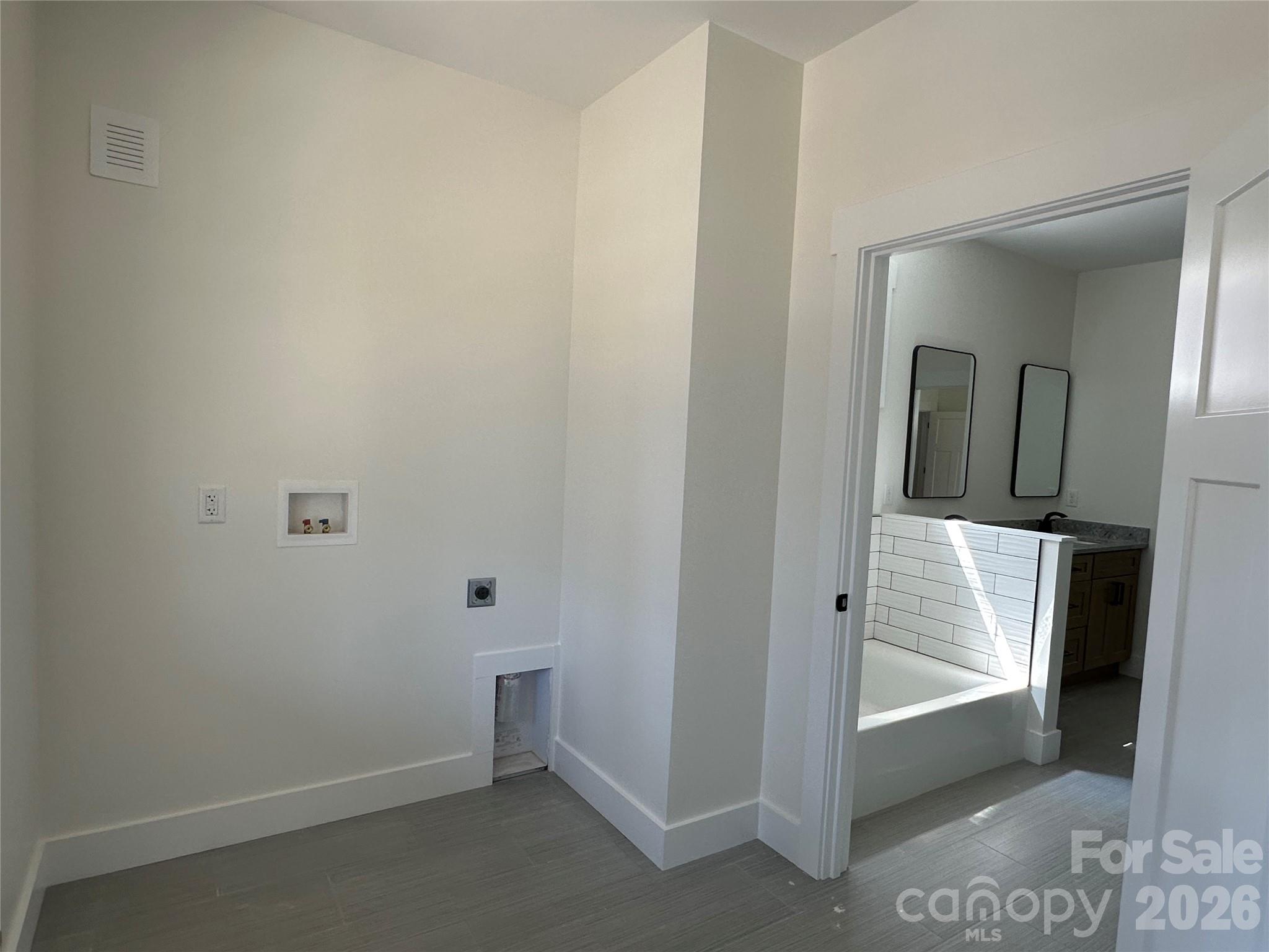 133 Appalachian Way — Asheville