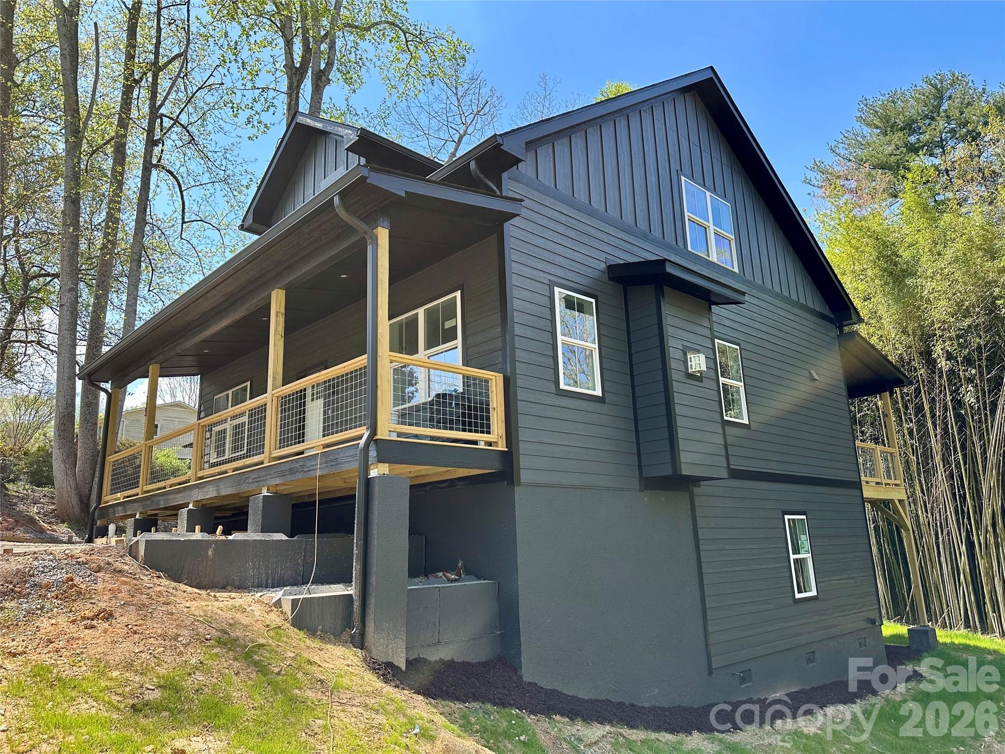 133 Appalachian Way — Asheville