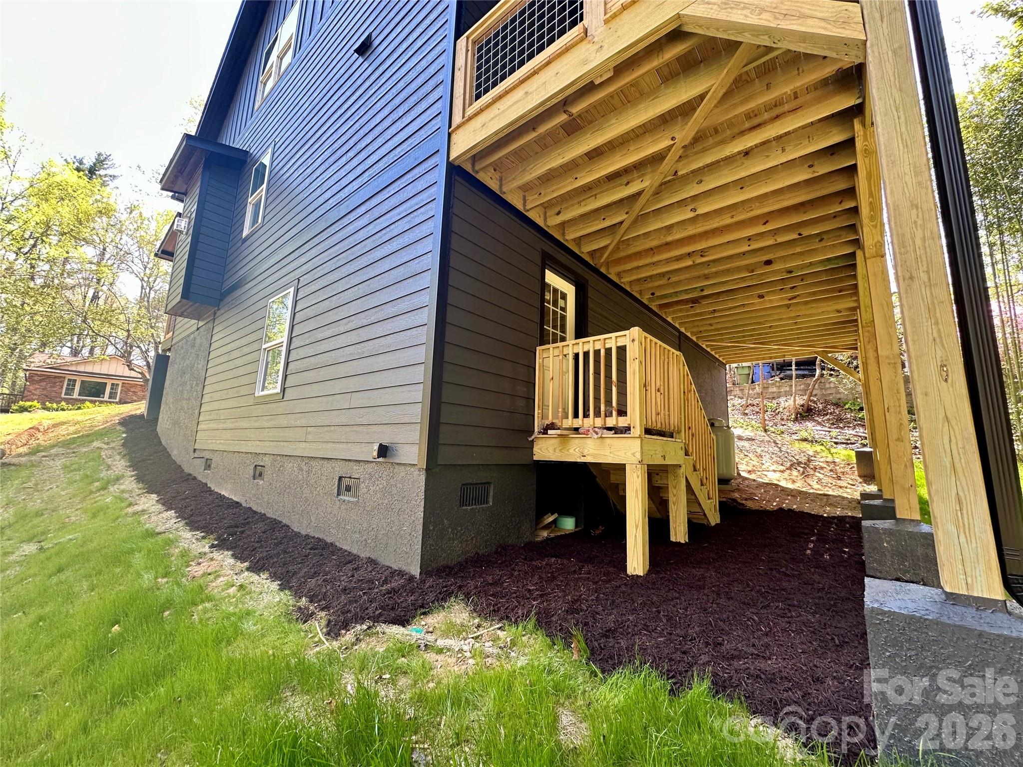 133 Appalachian Way — Asheville