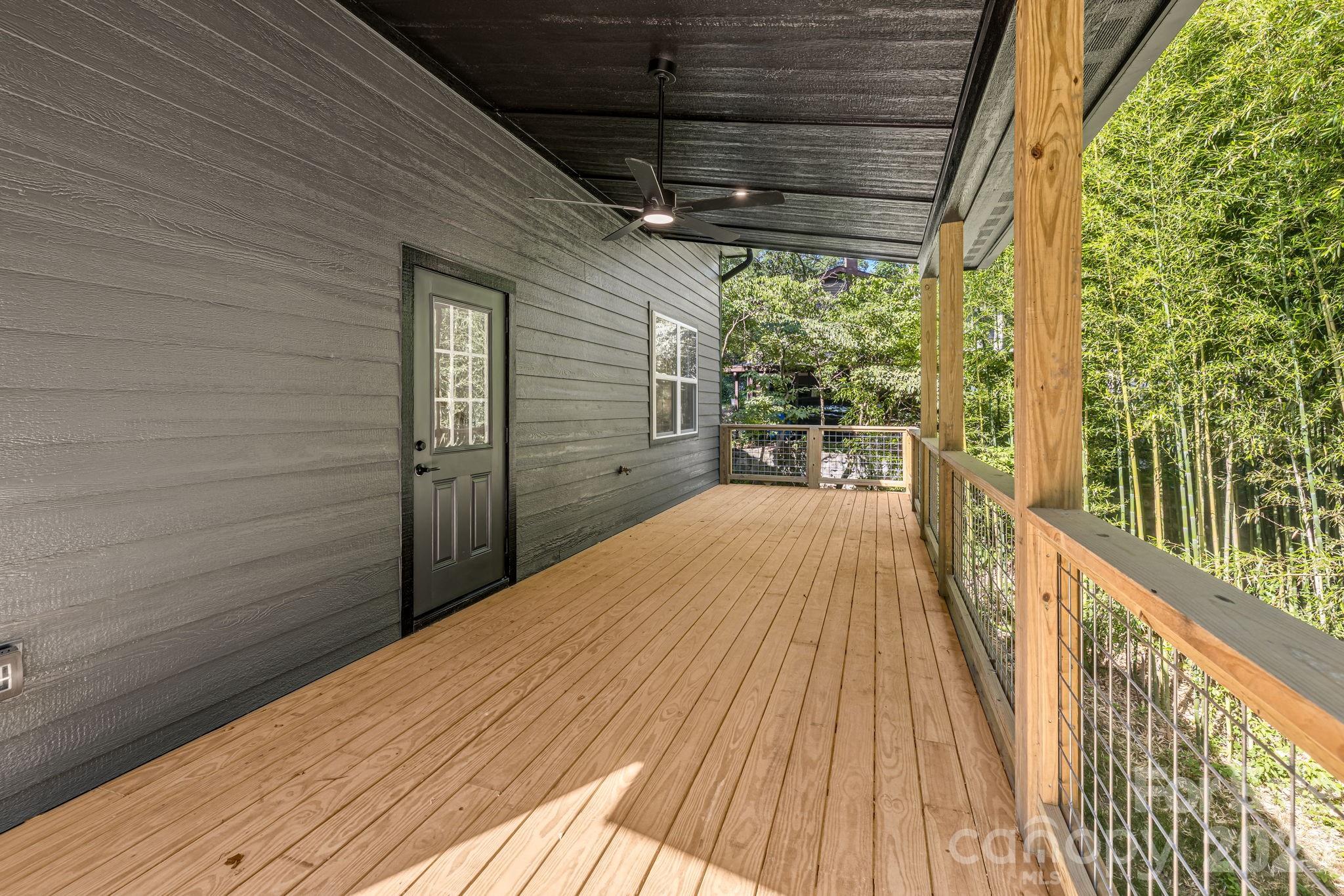 133 Appalachian Way — Asheville