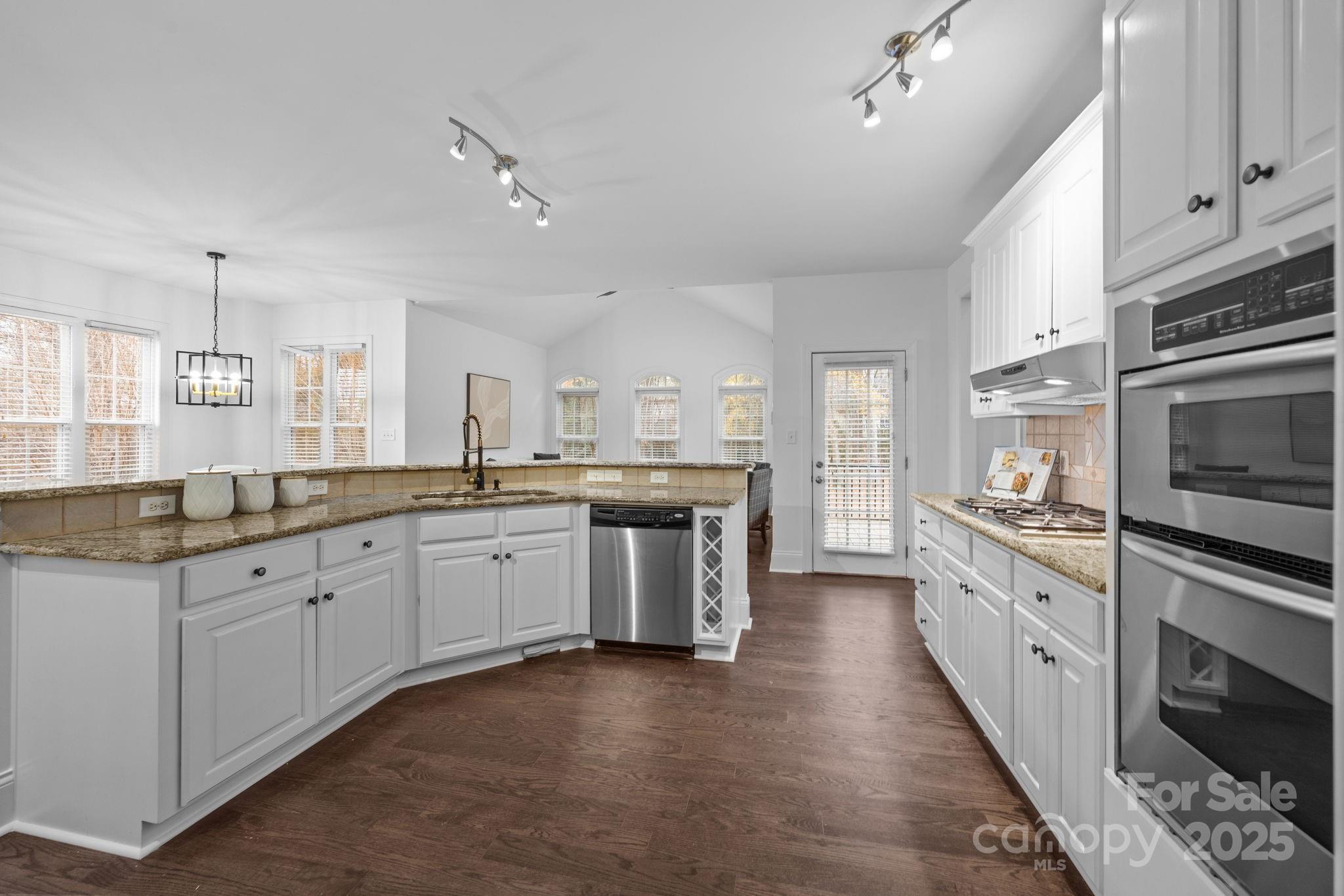 7909 Bay Pointe Drive — Denver