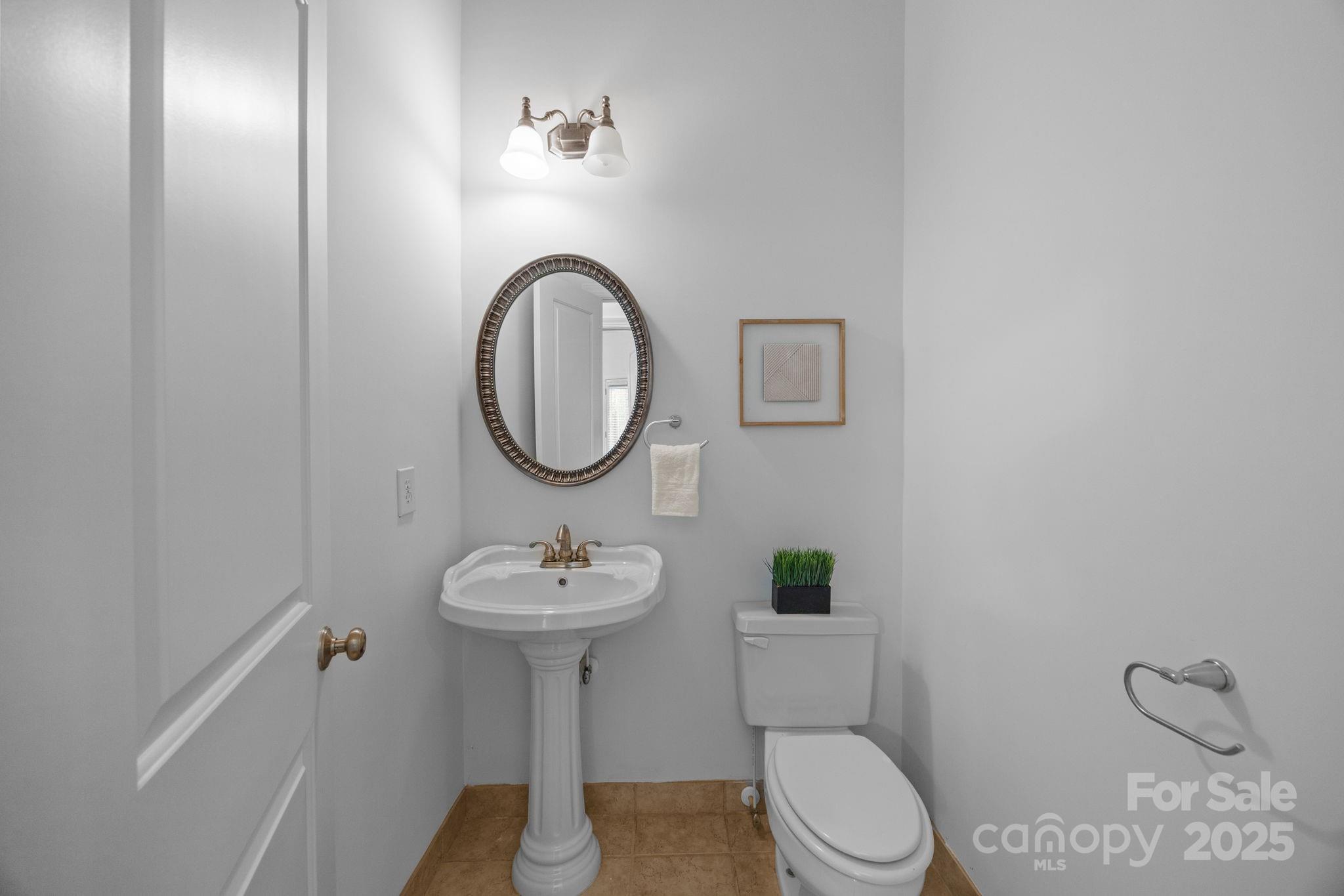 7909 Bay Pointe Drive — Denver