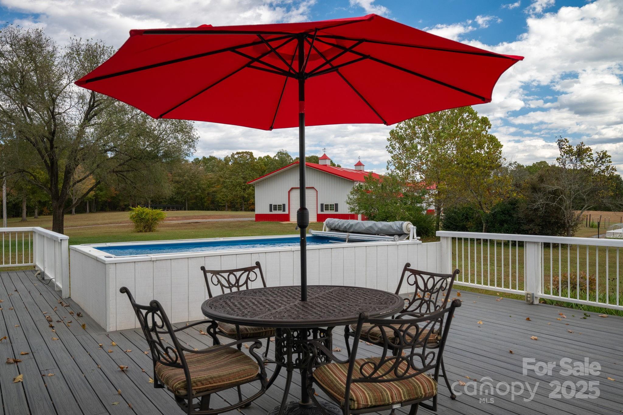 1260 Beaver Island Trail Road — Walnut Cove