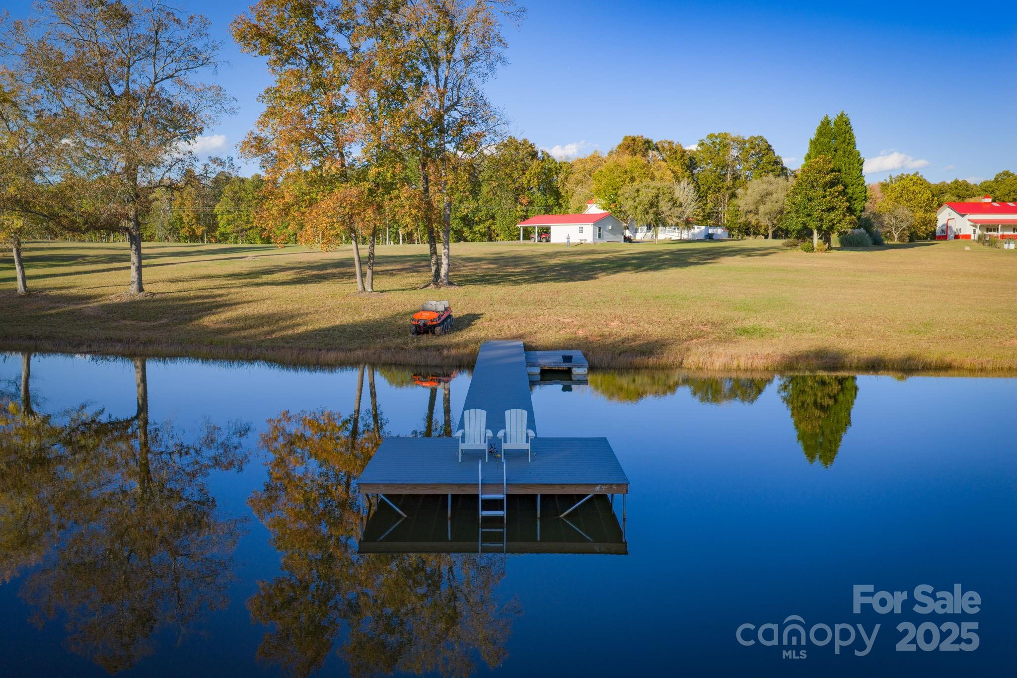1260 Beaver Island Trail Road — Walnut Cove