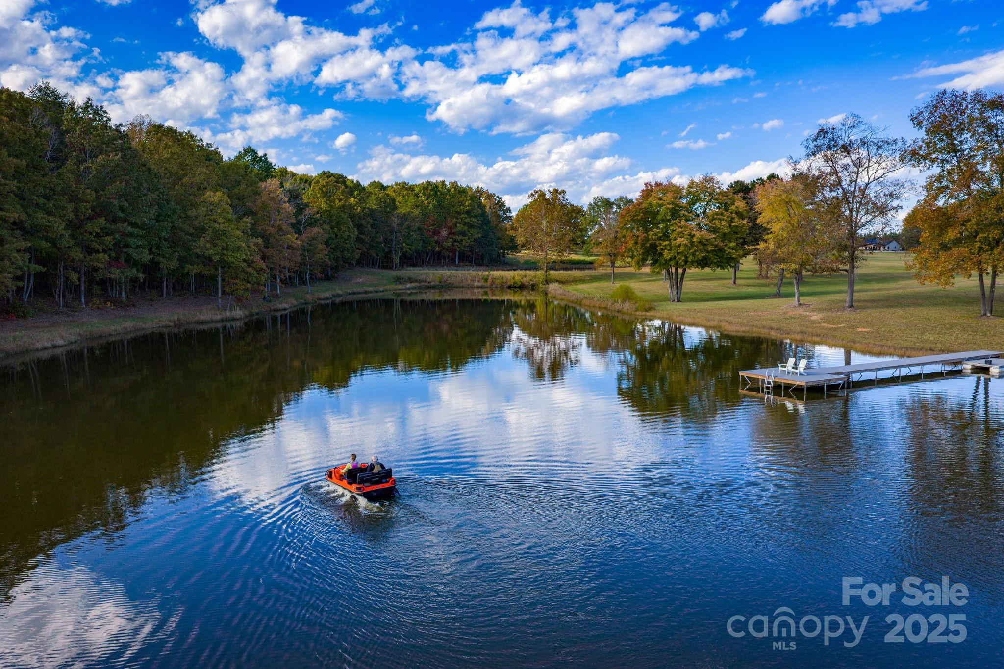 1260 Beaver Island Trail Road — Walnut Cove