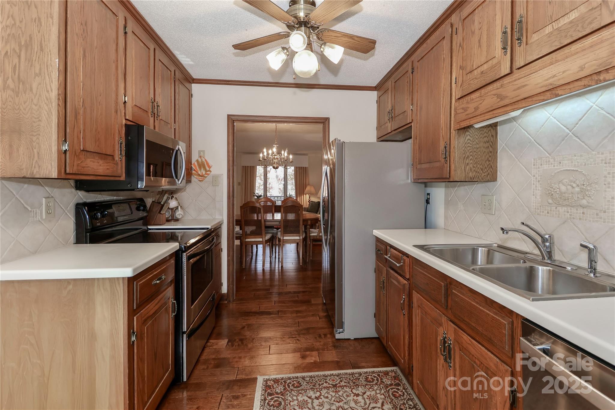 1359 Radio Road — Statesville
