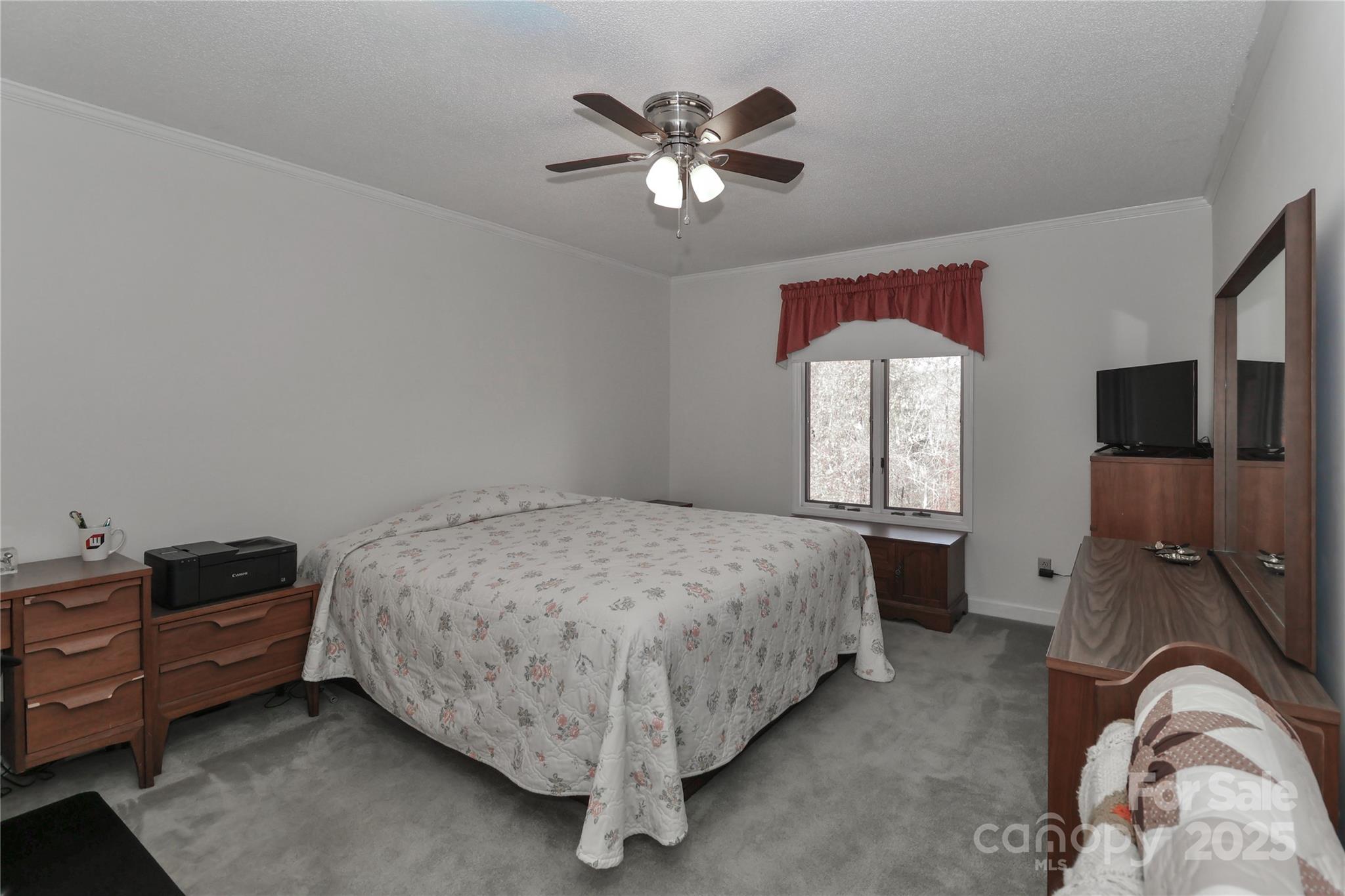 1359 Radio Road — Statesville