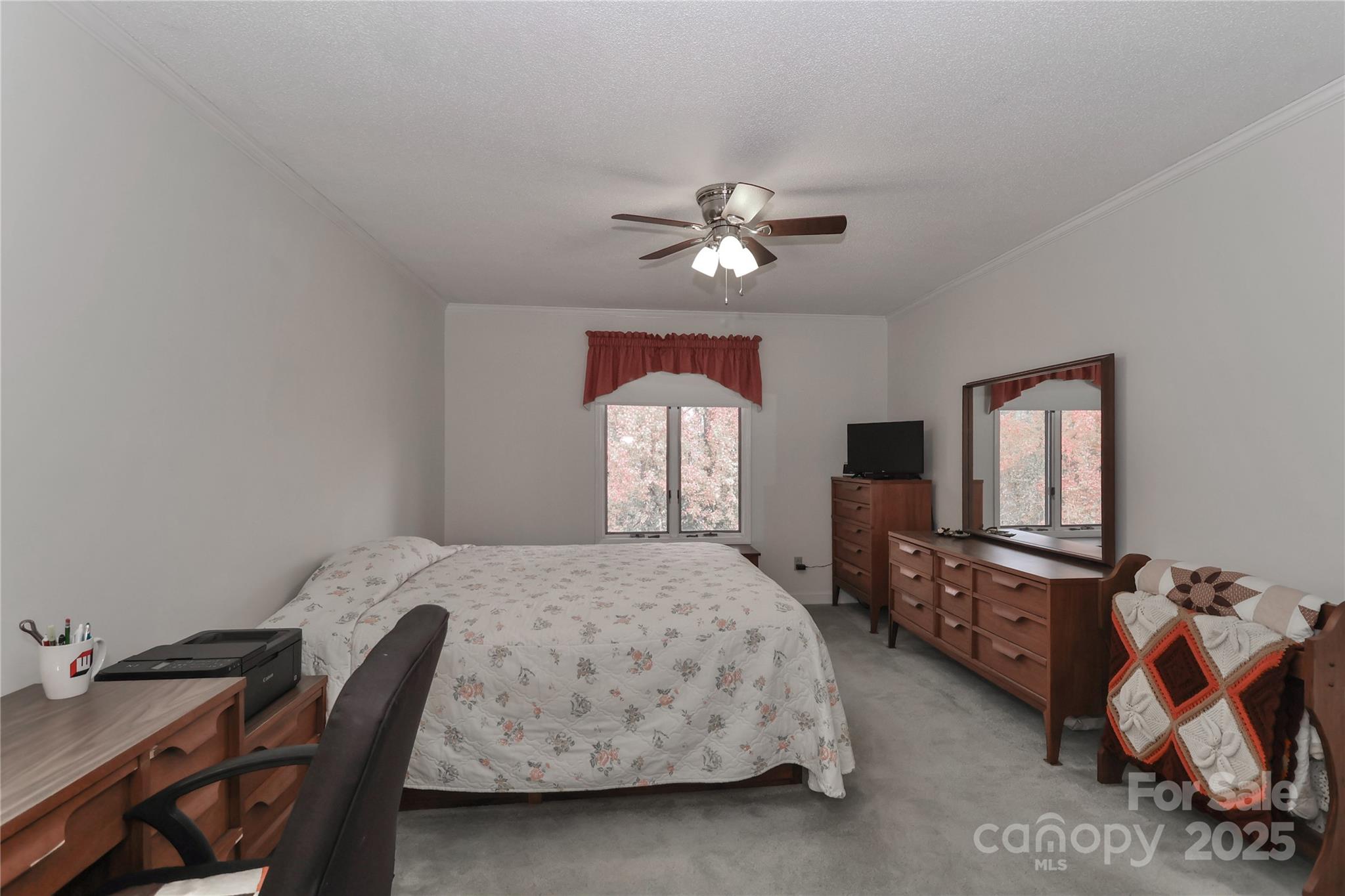 1359 Radio Road — Statesville