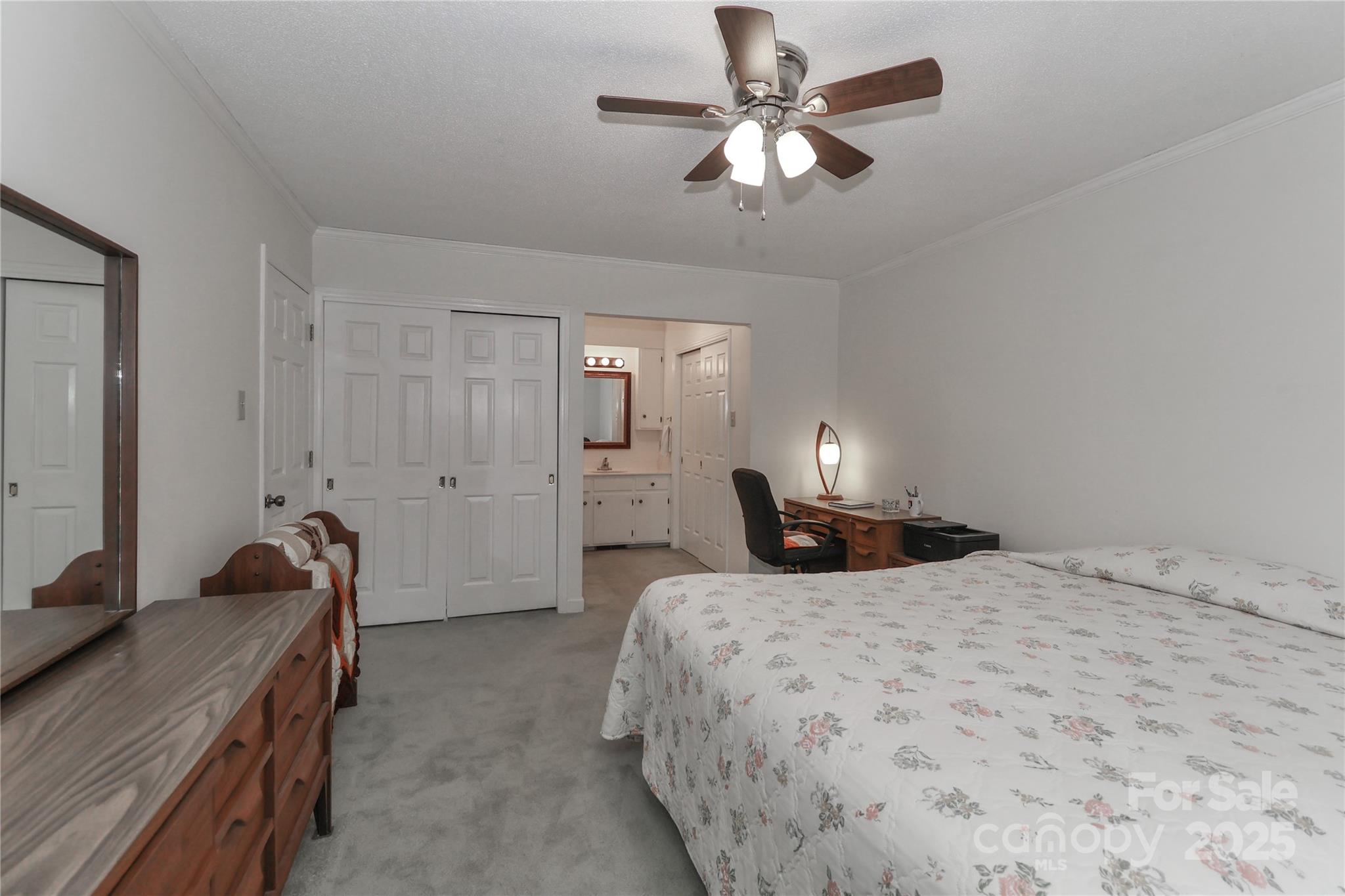 1359 Radio Road — Statesville
