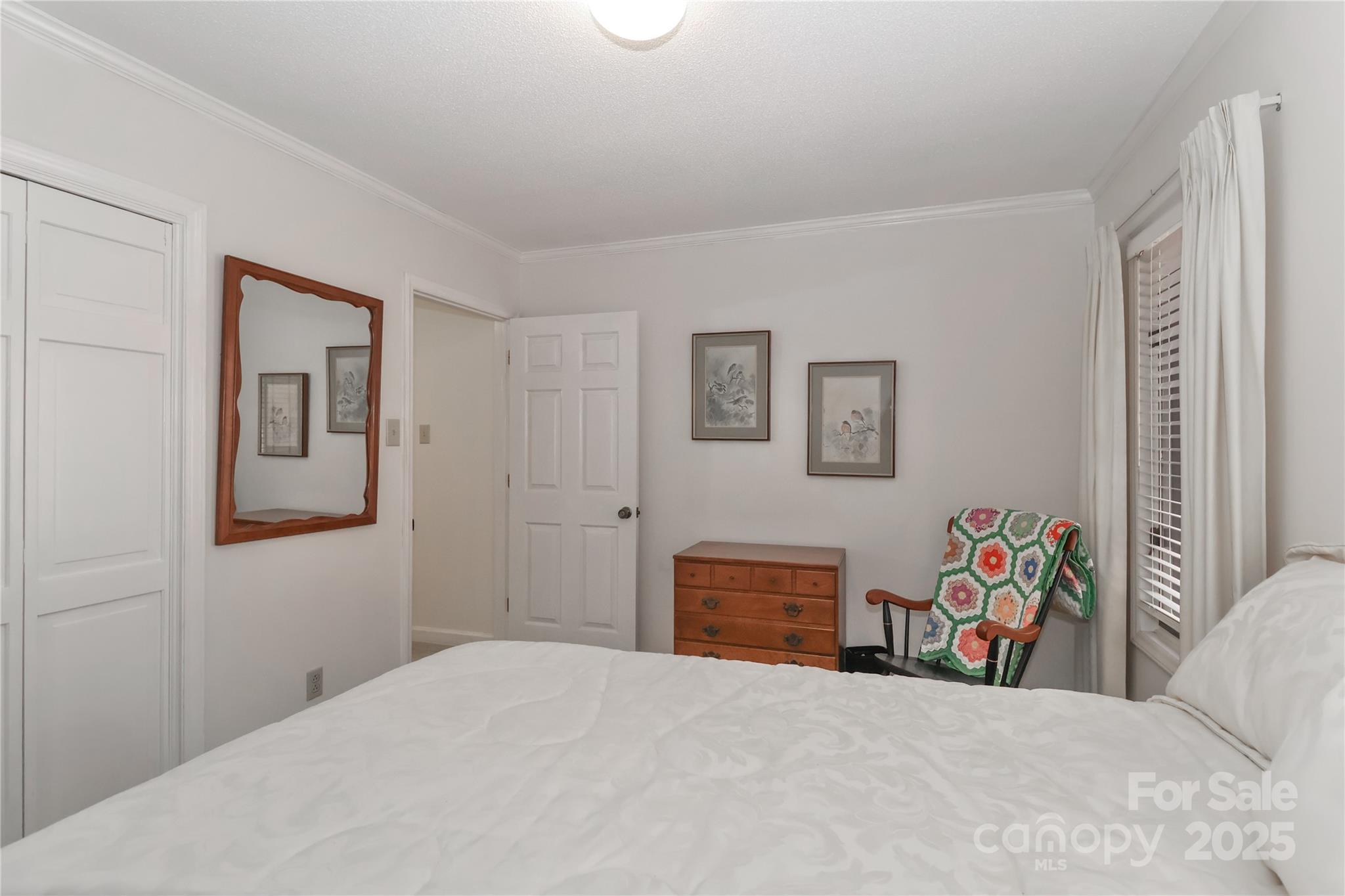 1359 Radio Road — Statesville