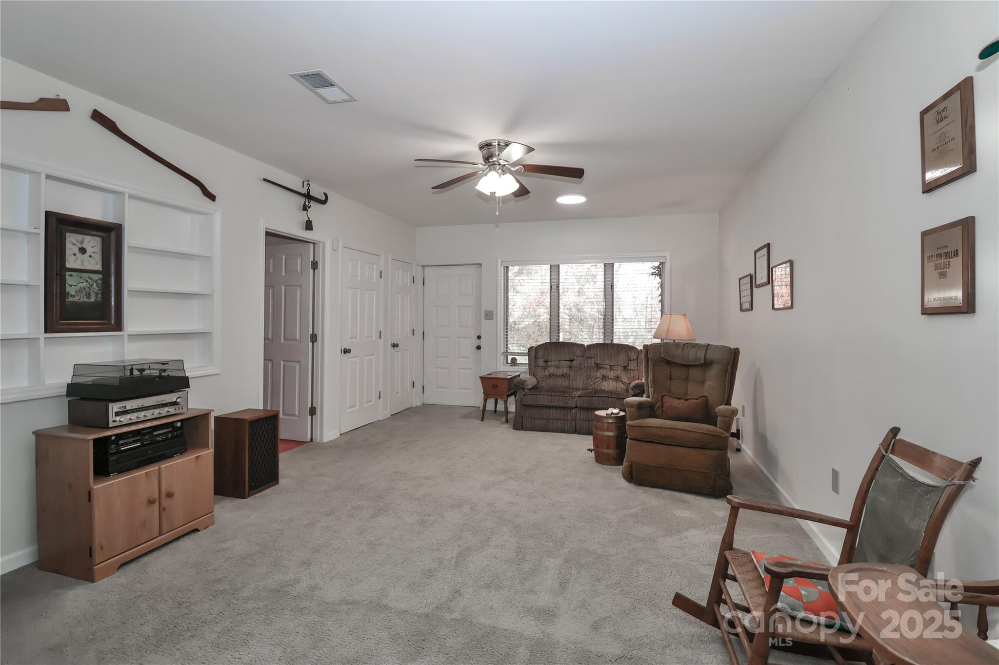 1359 Radio Road — Statesville