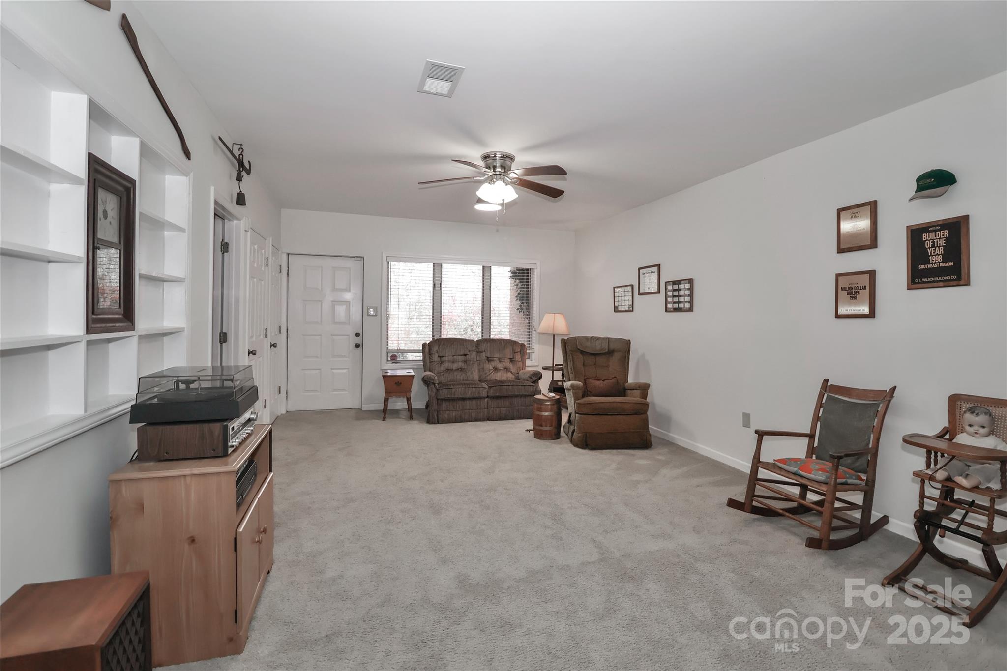 1359 Radio Road — Statesville