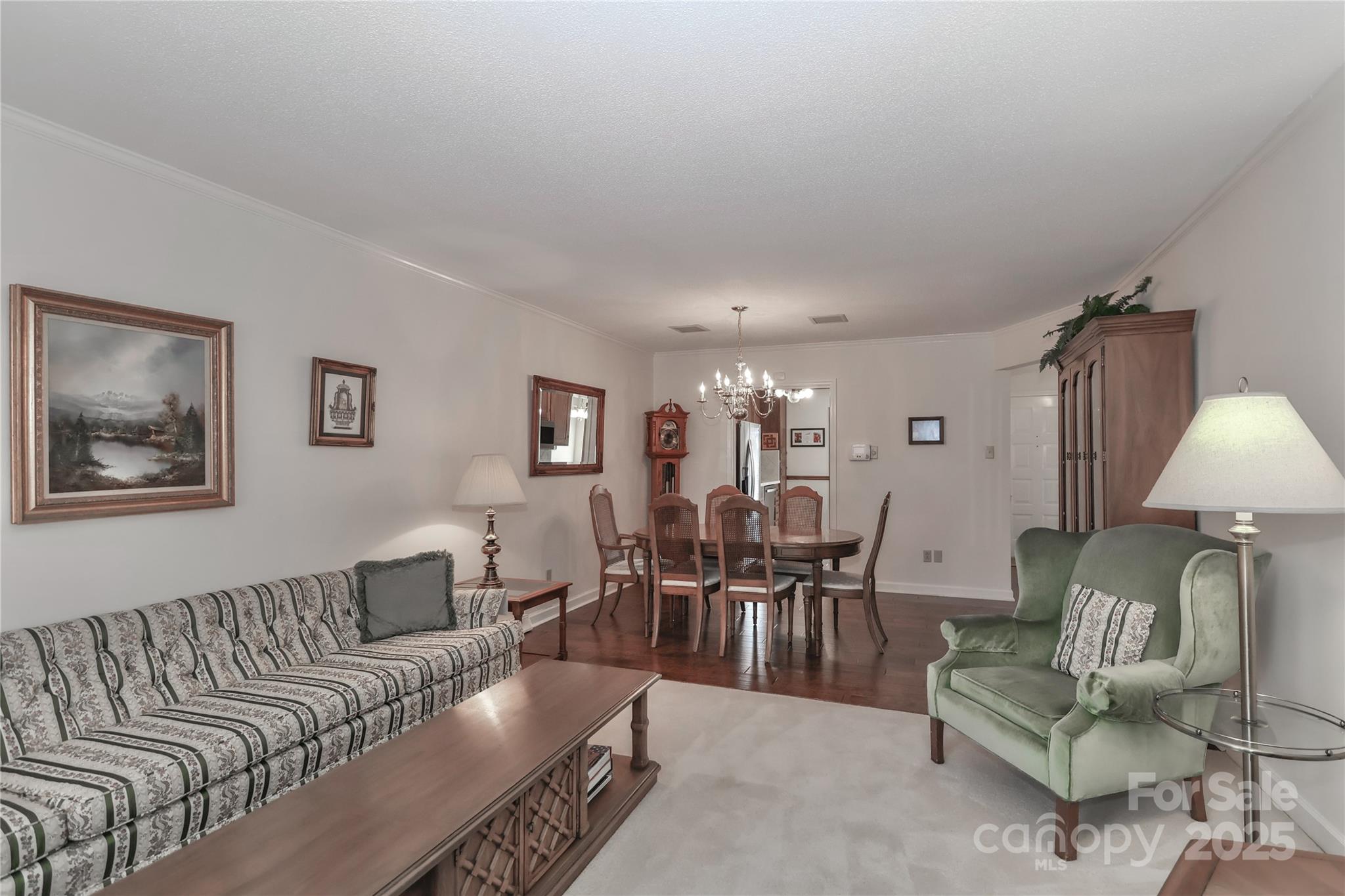 1359 Radio Road — Statesville
