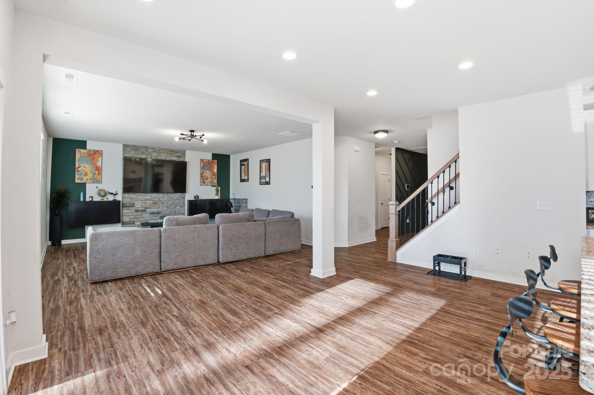 8220 Hudson Forest Drive — Charlotte
