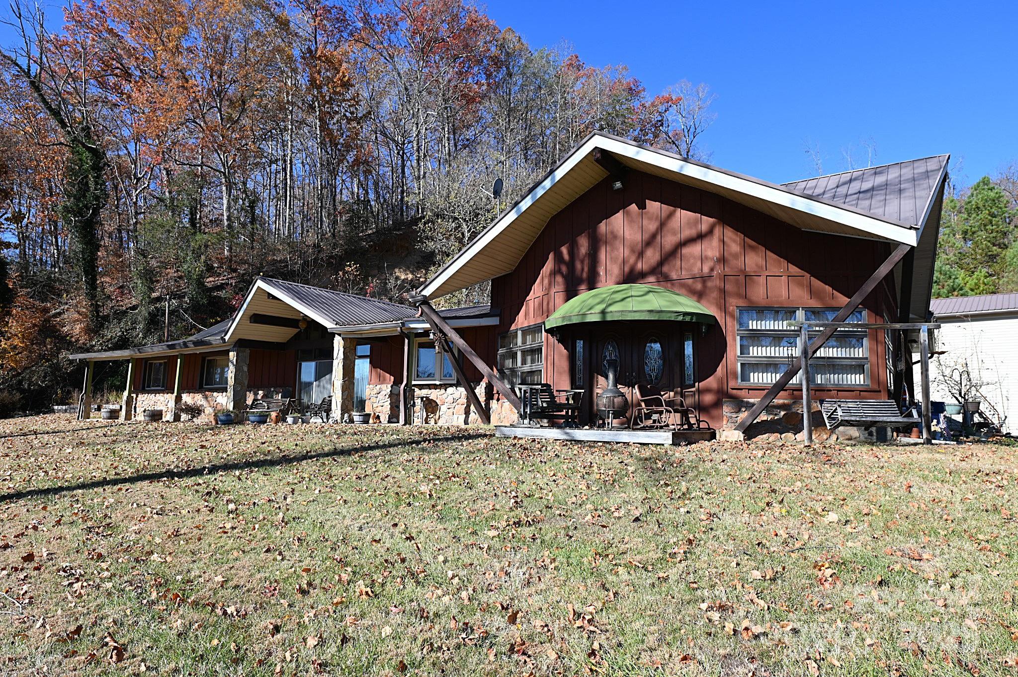 1859 Kale Road — Catawba