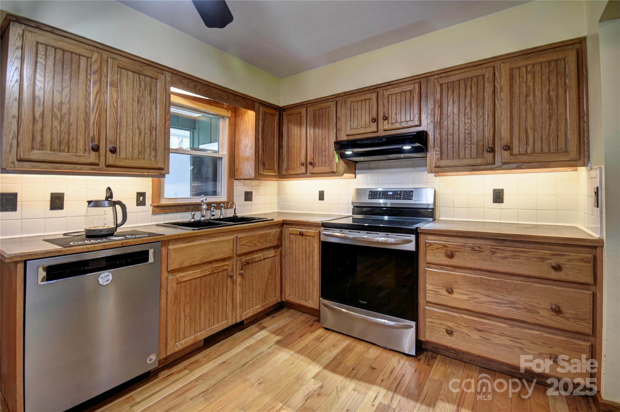 119 Pleasant Hill Circle — Waynesville