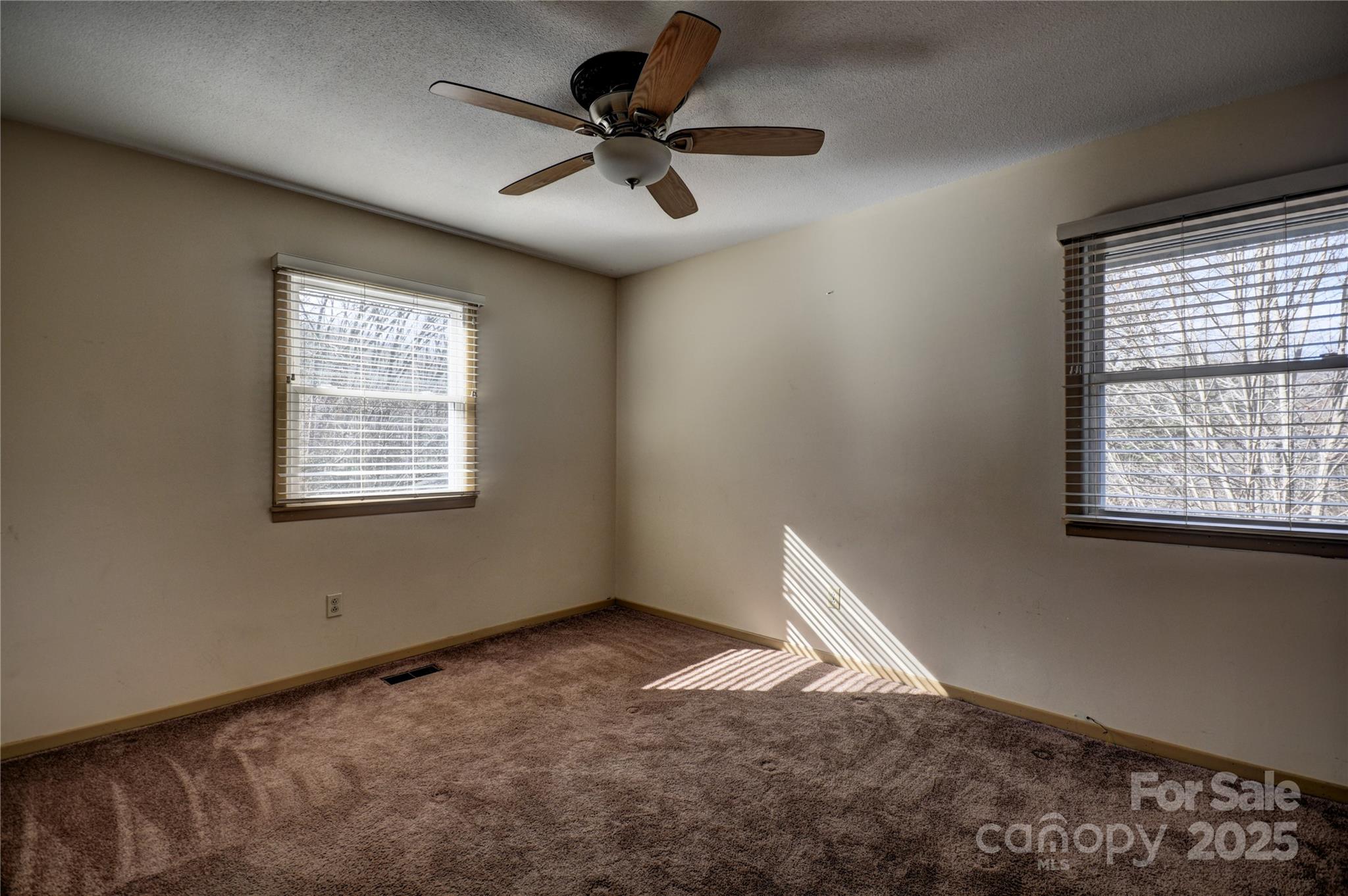 119 Pleasant Hill Circle — Waynesville