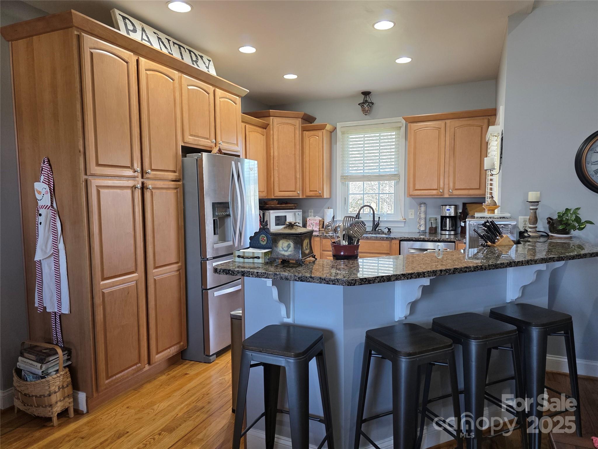 1855 Jetton Drive — Vale