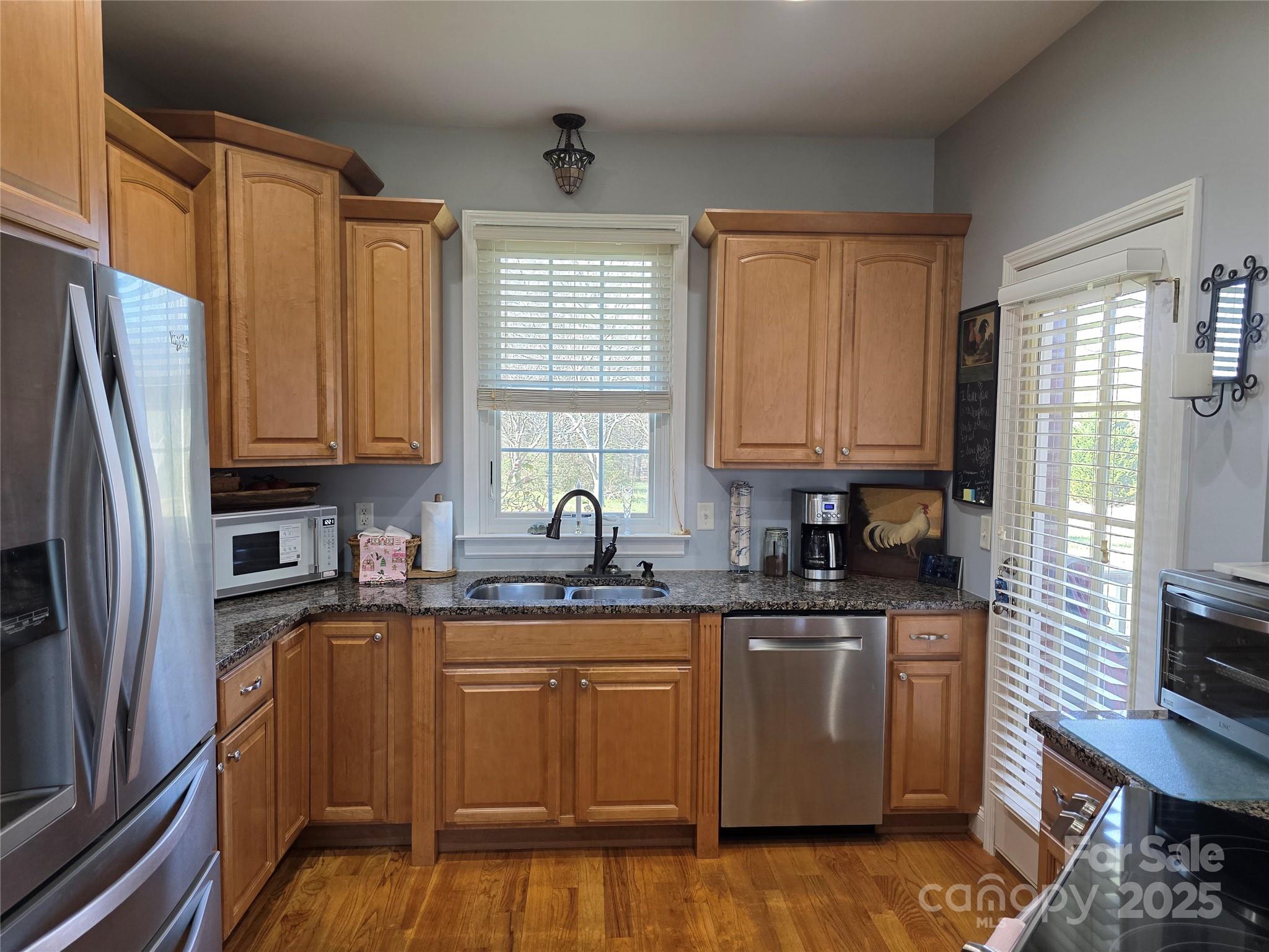 1855 Jetton Drive — Vale