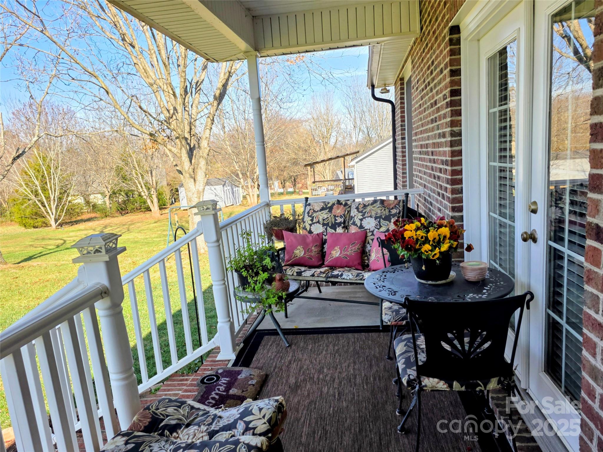 1855 Jetton Drive — Vale