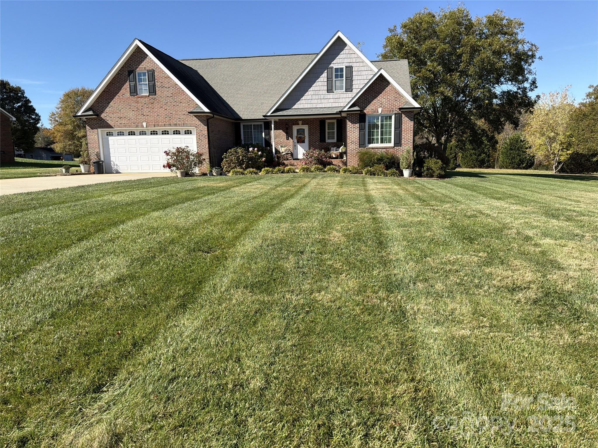 1855 Jetton Drive — Vale