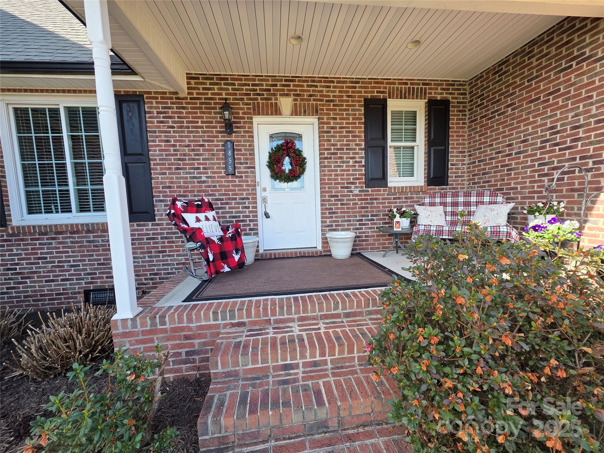 1855 Jetton Drive — Vale