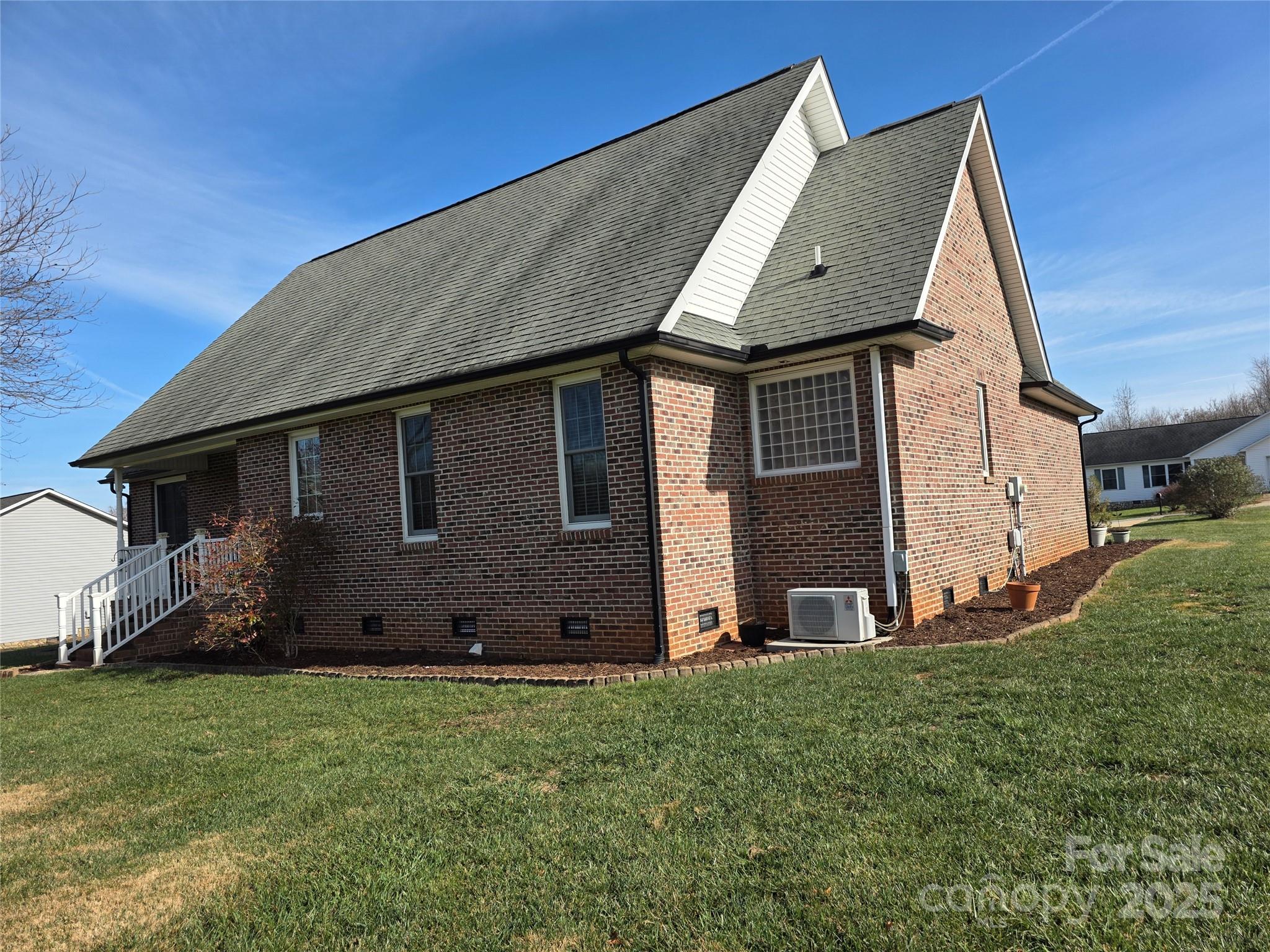 1855 Jetton Drive — Vale