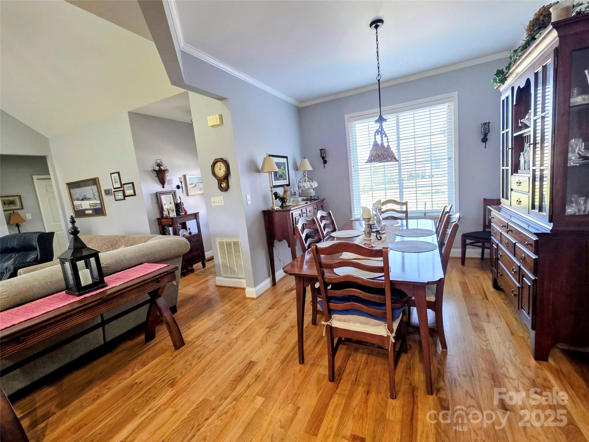 1855 Jetton Drive — Vale