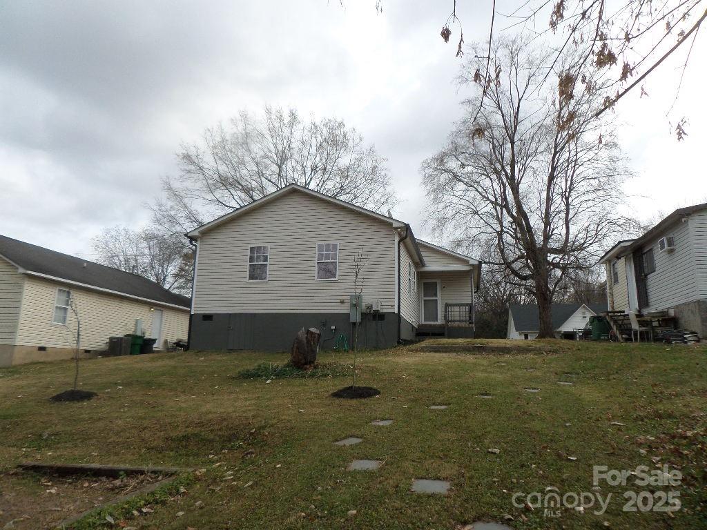 3216 Lasalle Street — Charlotte