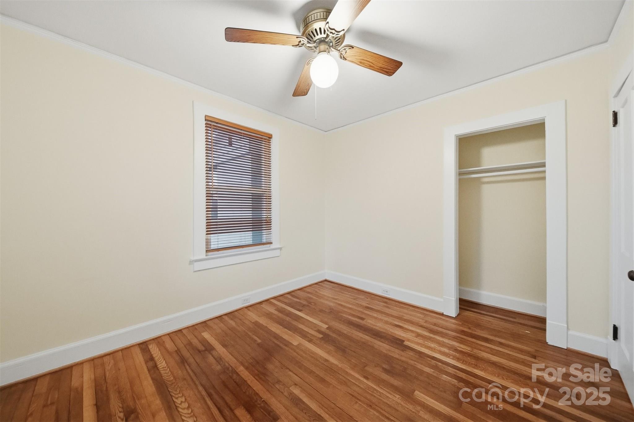 3 Enka Oak Street — Candler