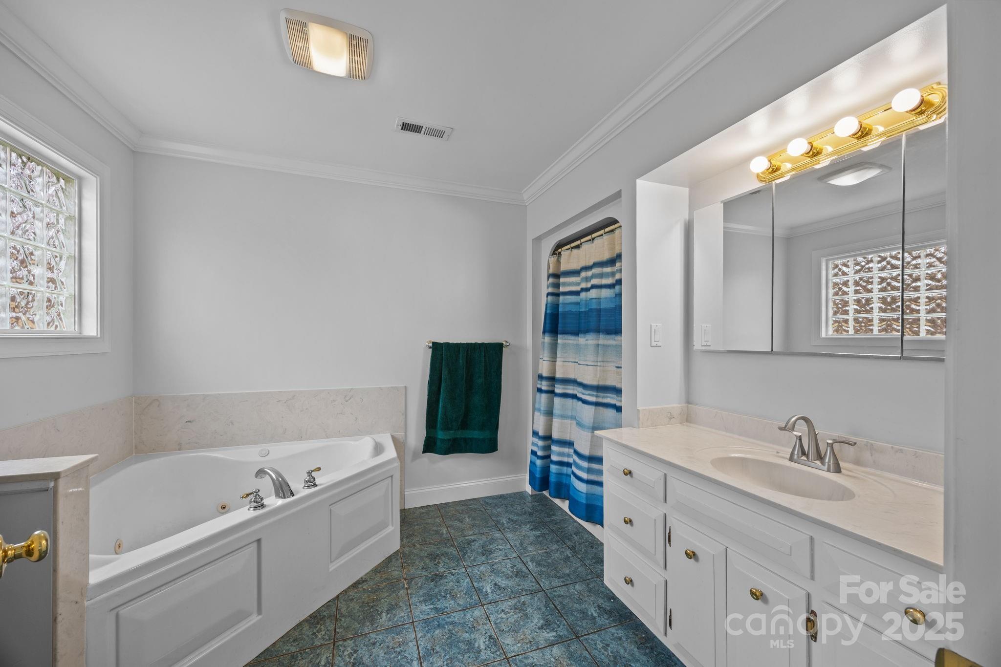 7465 Jones Road — Salisbury