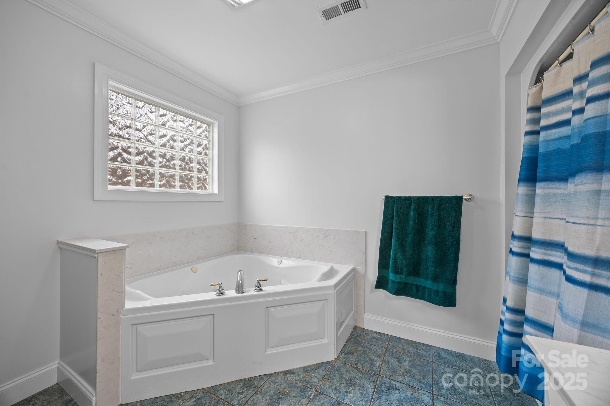 7465 Jones Road — Salisbury