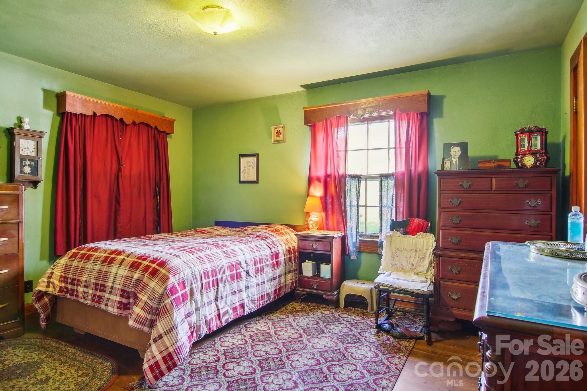 400 Will Hyatt Road — Waynesville